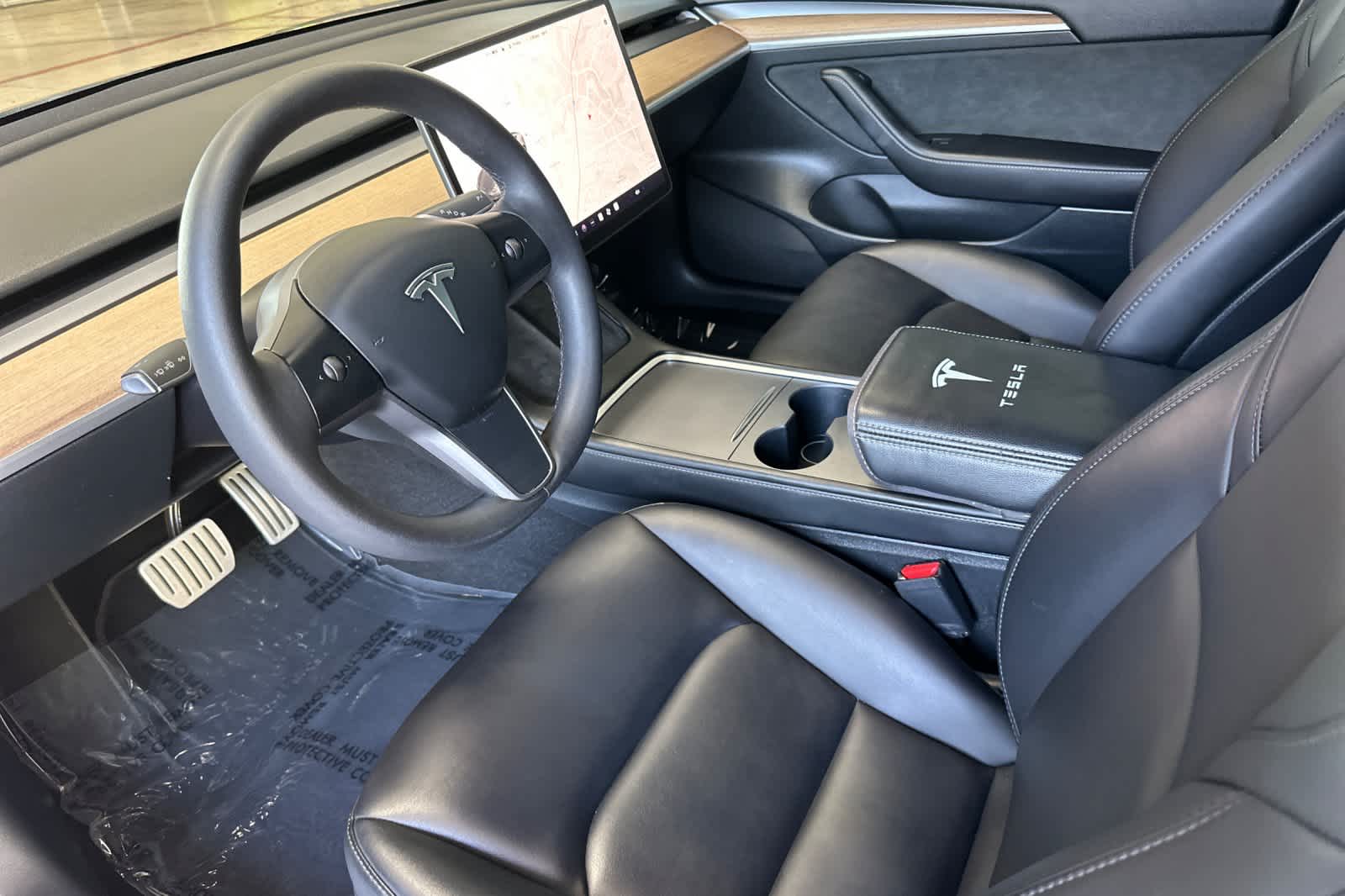 Thumbnail: 2023 Tesla Model 3 - 11