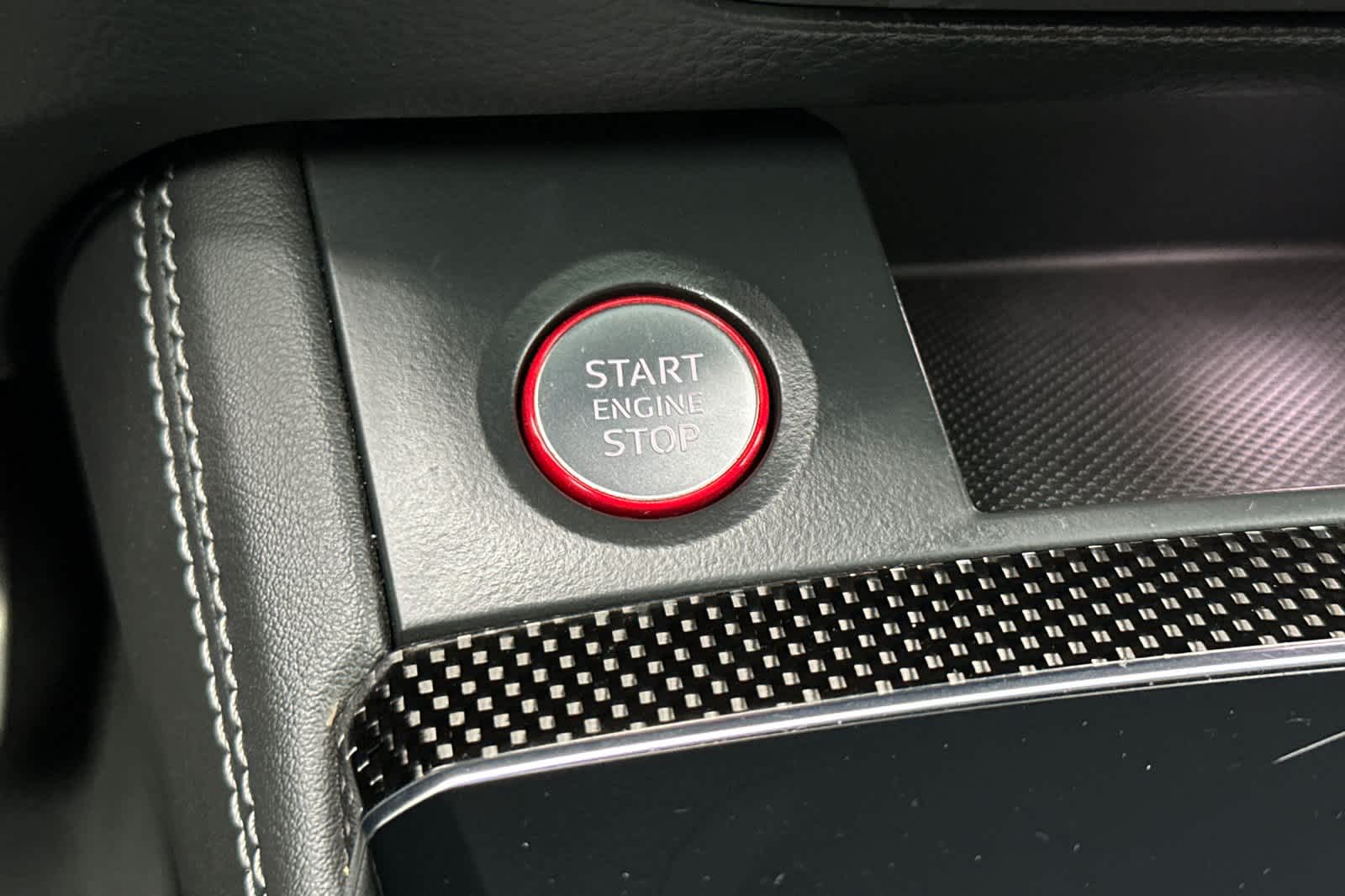 Thumbnail: 2022 Audi SQ5 - 23