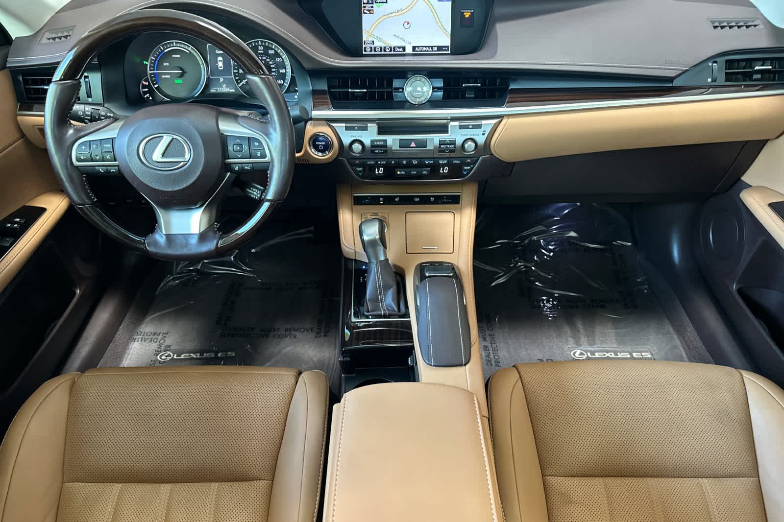 Thumbnail: 2016 Lexus ES - 3