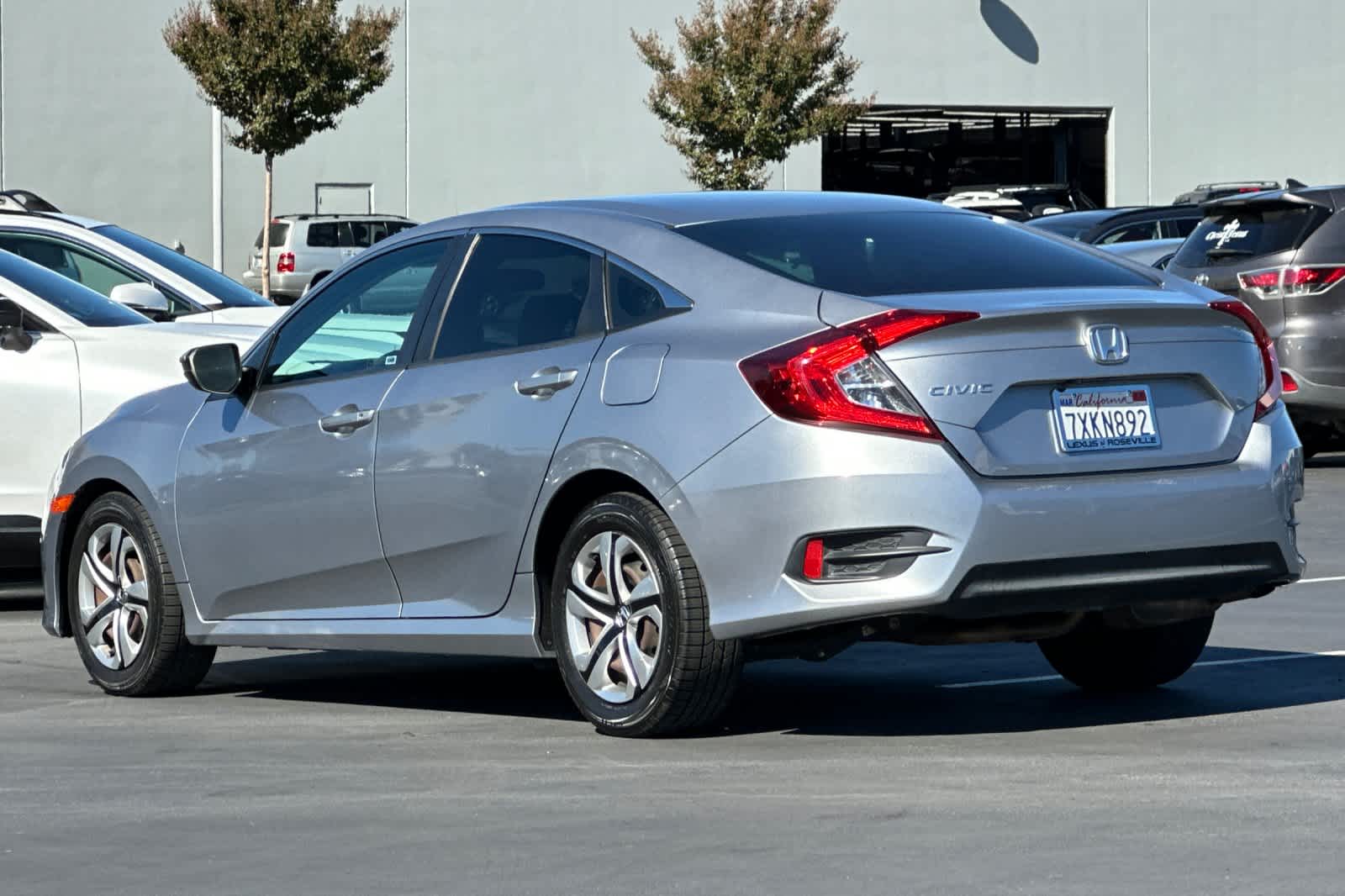 Thumbnail: 2017 Honda Civic - 7