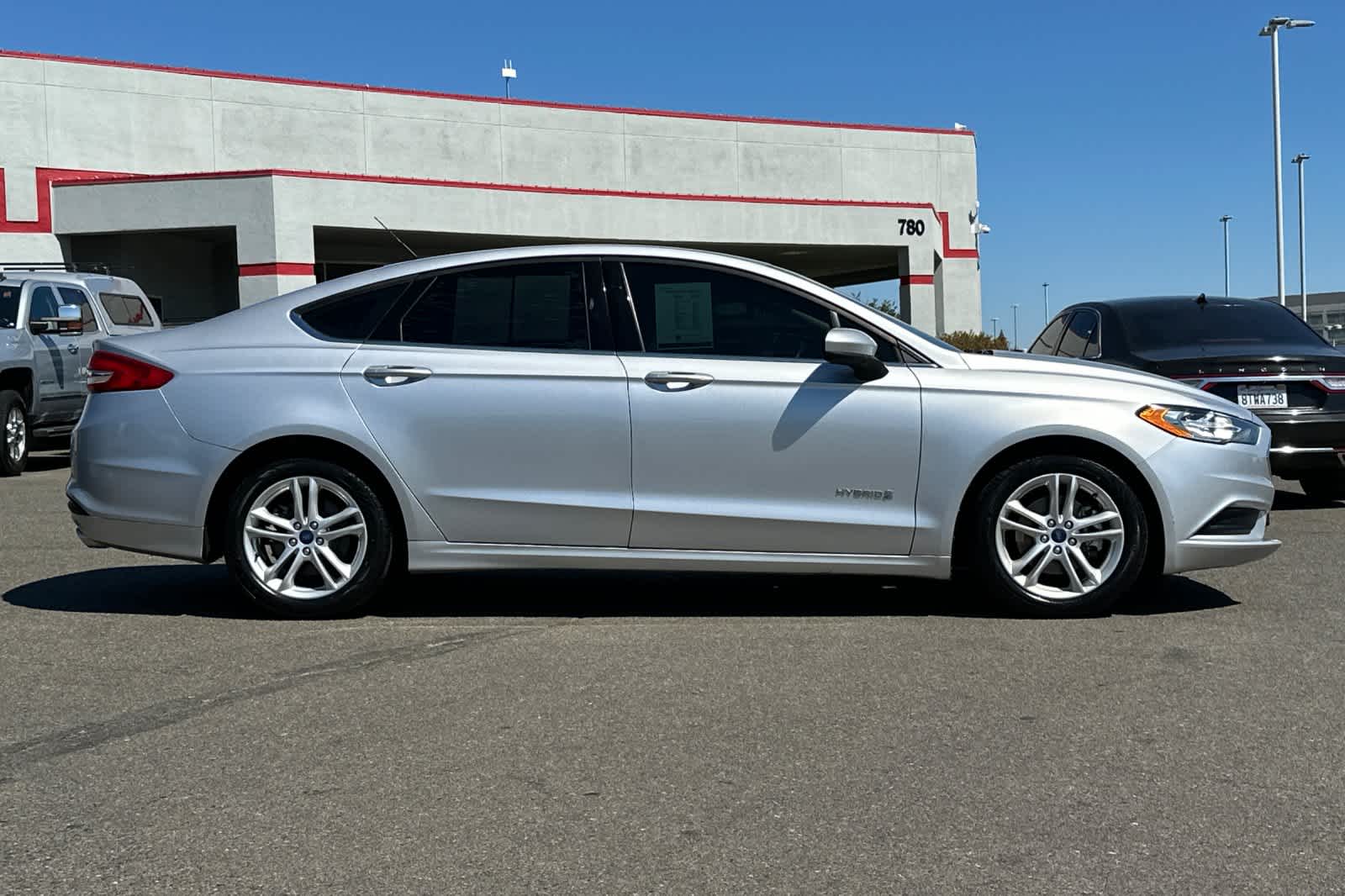 Thumbnail: 2018 Ford Fusion - 6