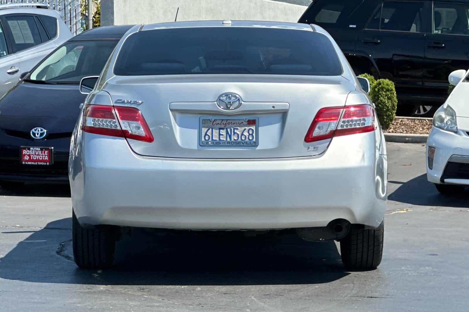 Thumbnail: 2010 Toyota Camry - 8