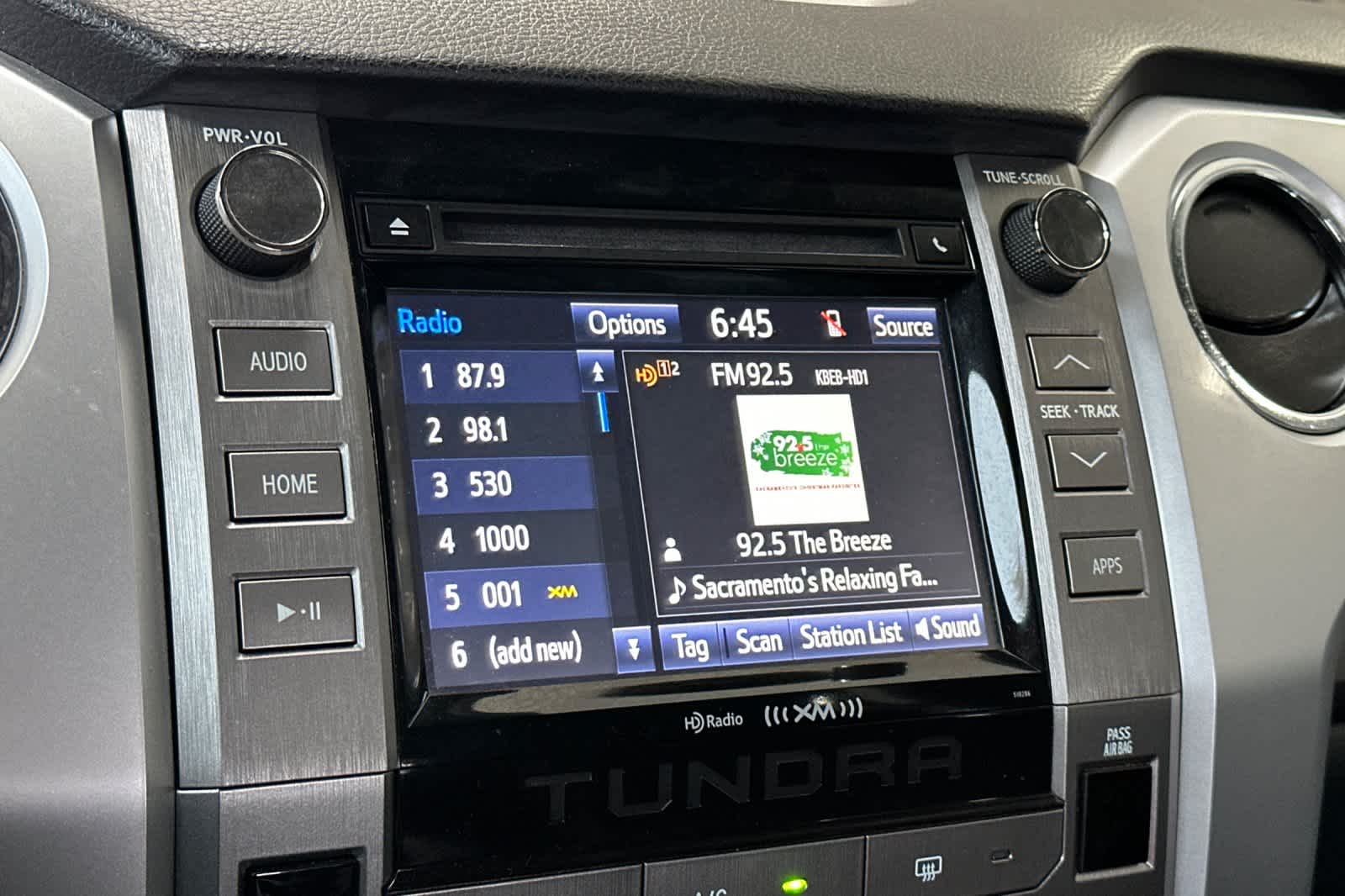 Thumbnail: 2018 Toyota Tundra - 19