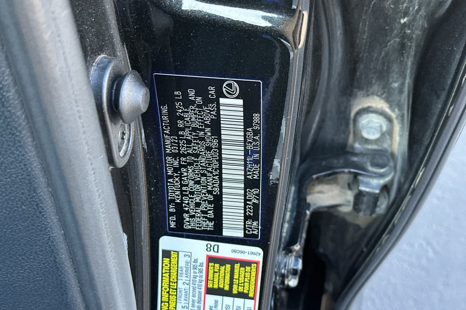 Thumbnail: 2023 Lexus ES - 32