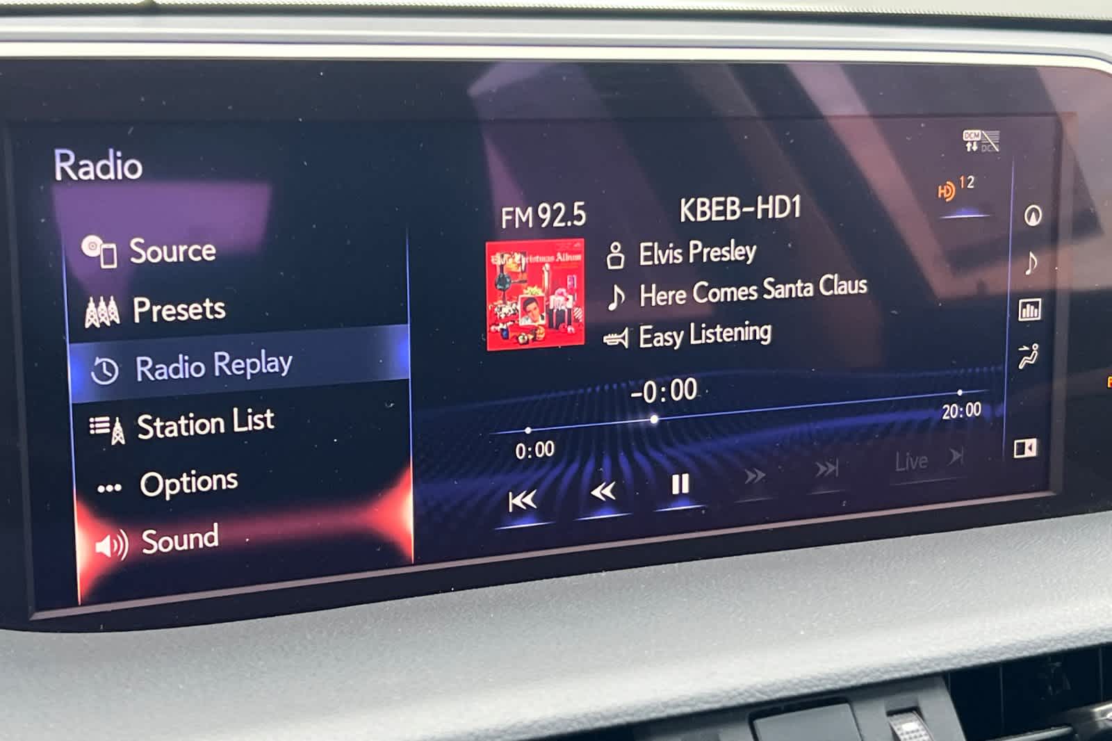 Thumbnail: 2019 Lexus ES - 19