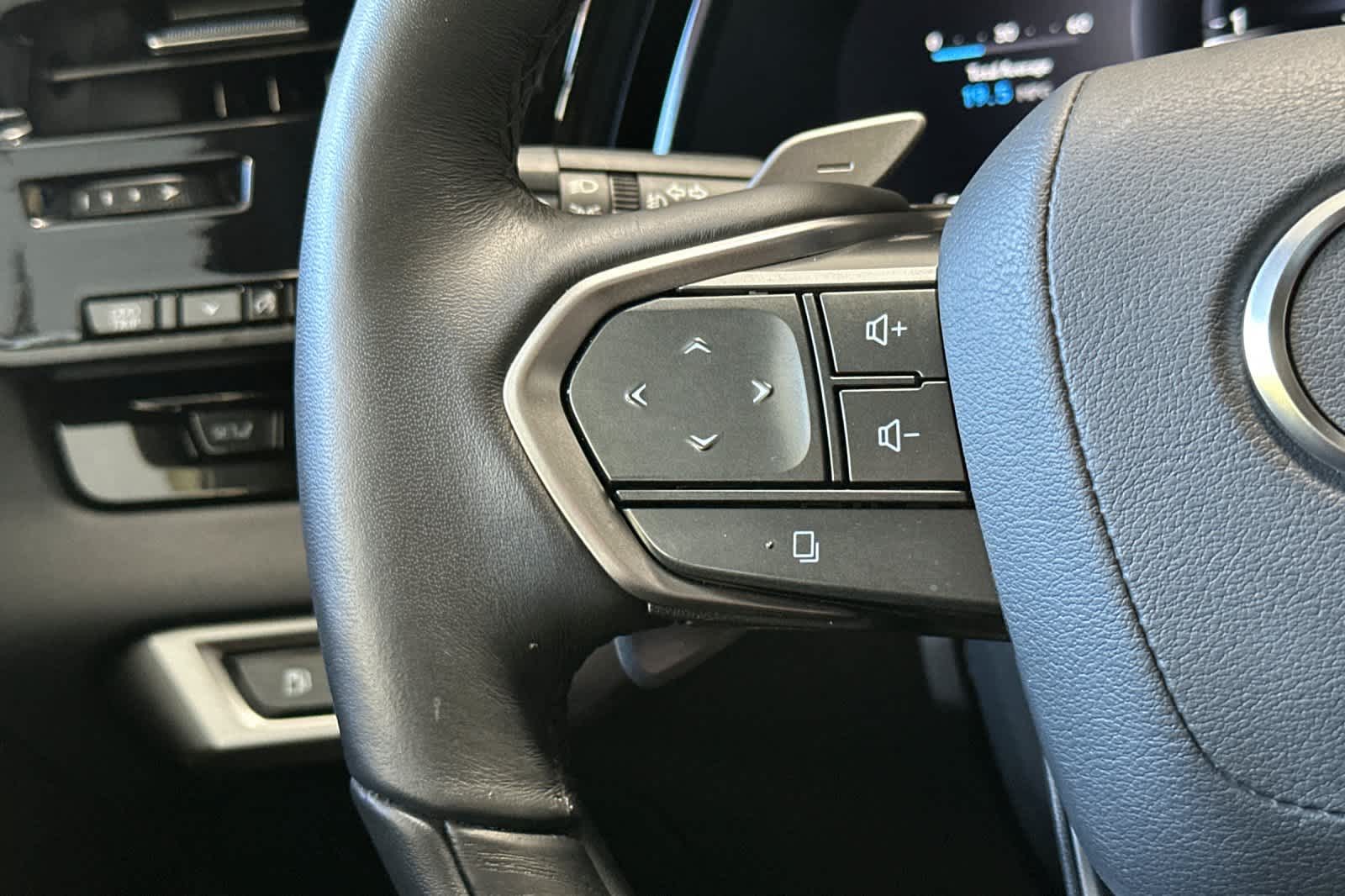 Thumbnail: 2025 Lexus RX - 26