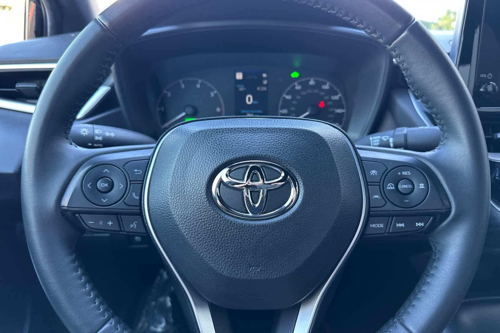 Thumbnail: 2023 Toyota Corolla - 23