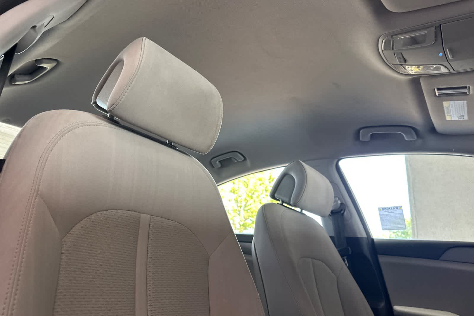 2017 Hyundai Sonata  17
