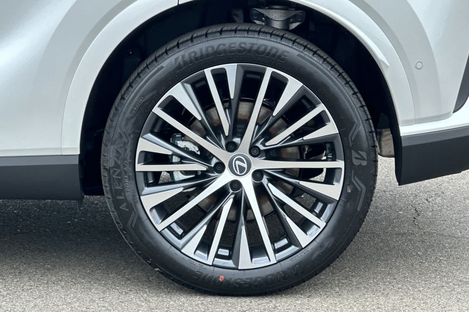 Thumbnail: 2026 Lexus RX - 31