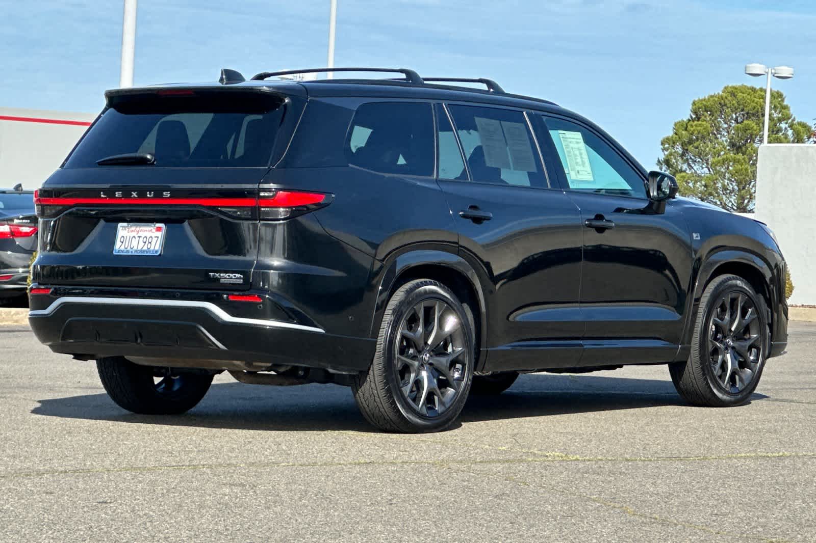 Thumbnail: 2025 Lexus TX - 2