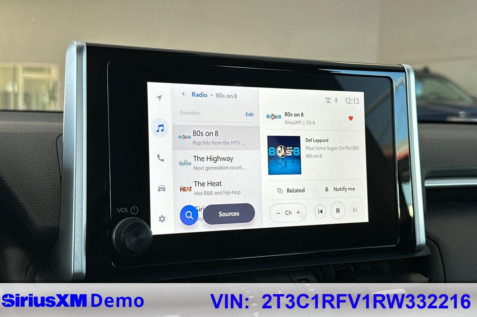 Thumbnail: 2024 Toyota RAV4 - 32