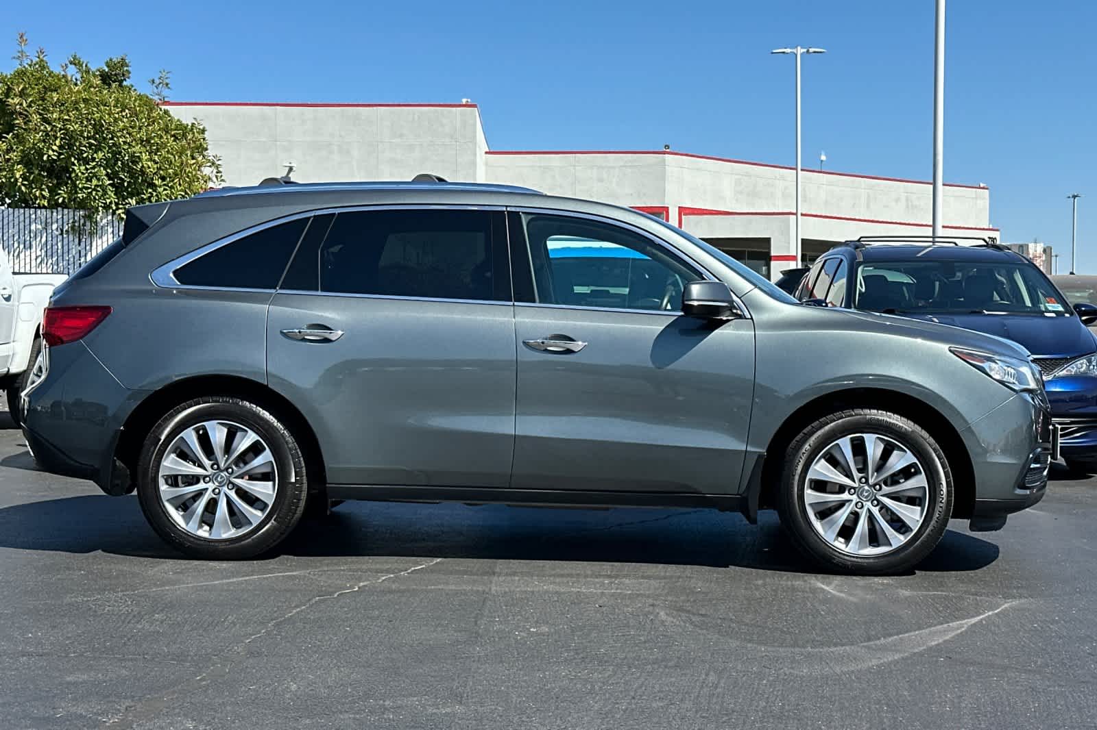 Thumbnail: 2015 Acura MDX - 6