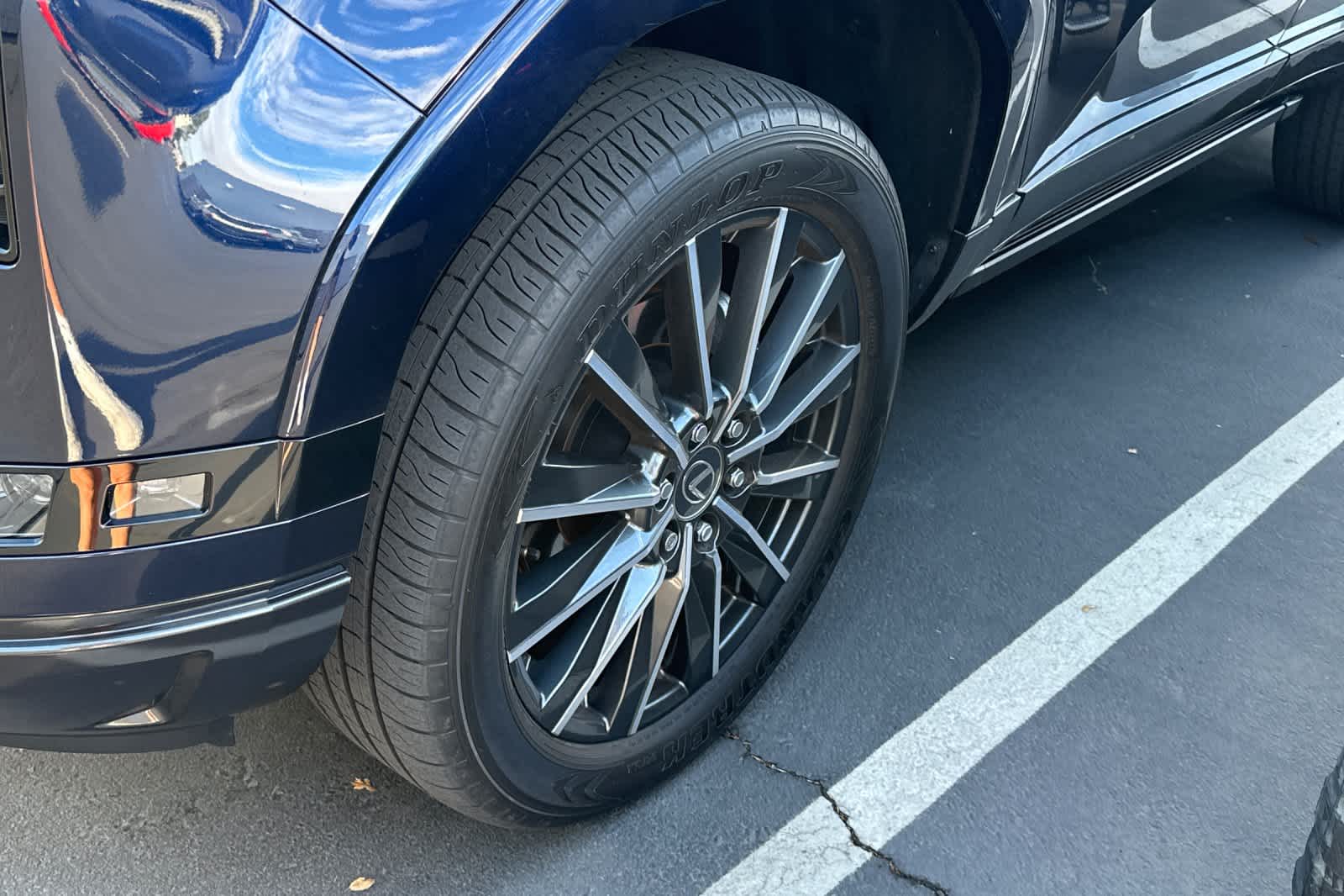 Thumbnail: 2024 Lexus GX - 21