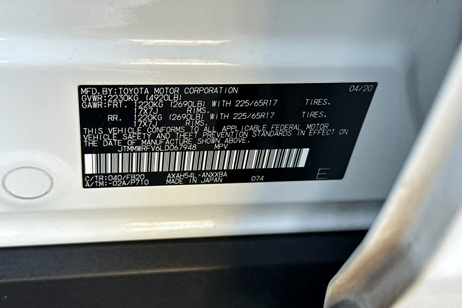 Thumbnail: 2020 Toyota RAV4 - 33