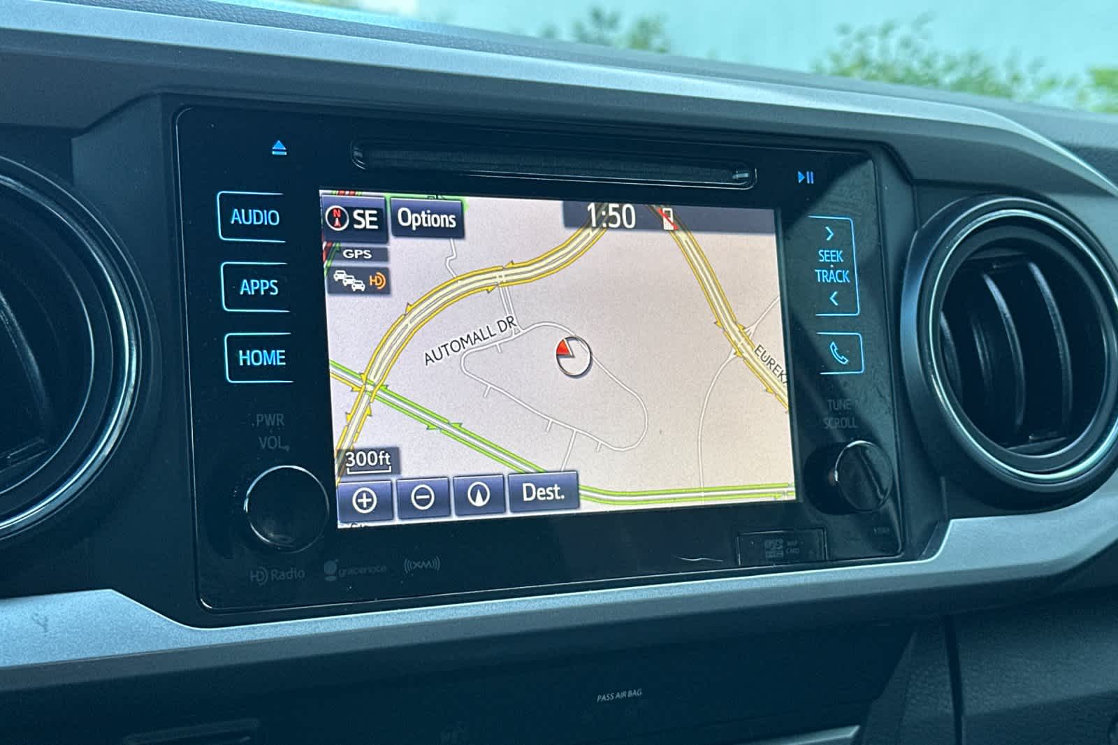 Thumbnail: 2019 Toyota Tacoma - 19