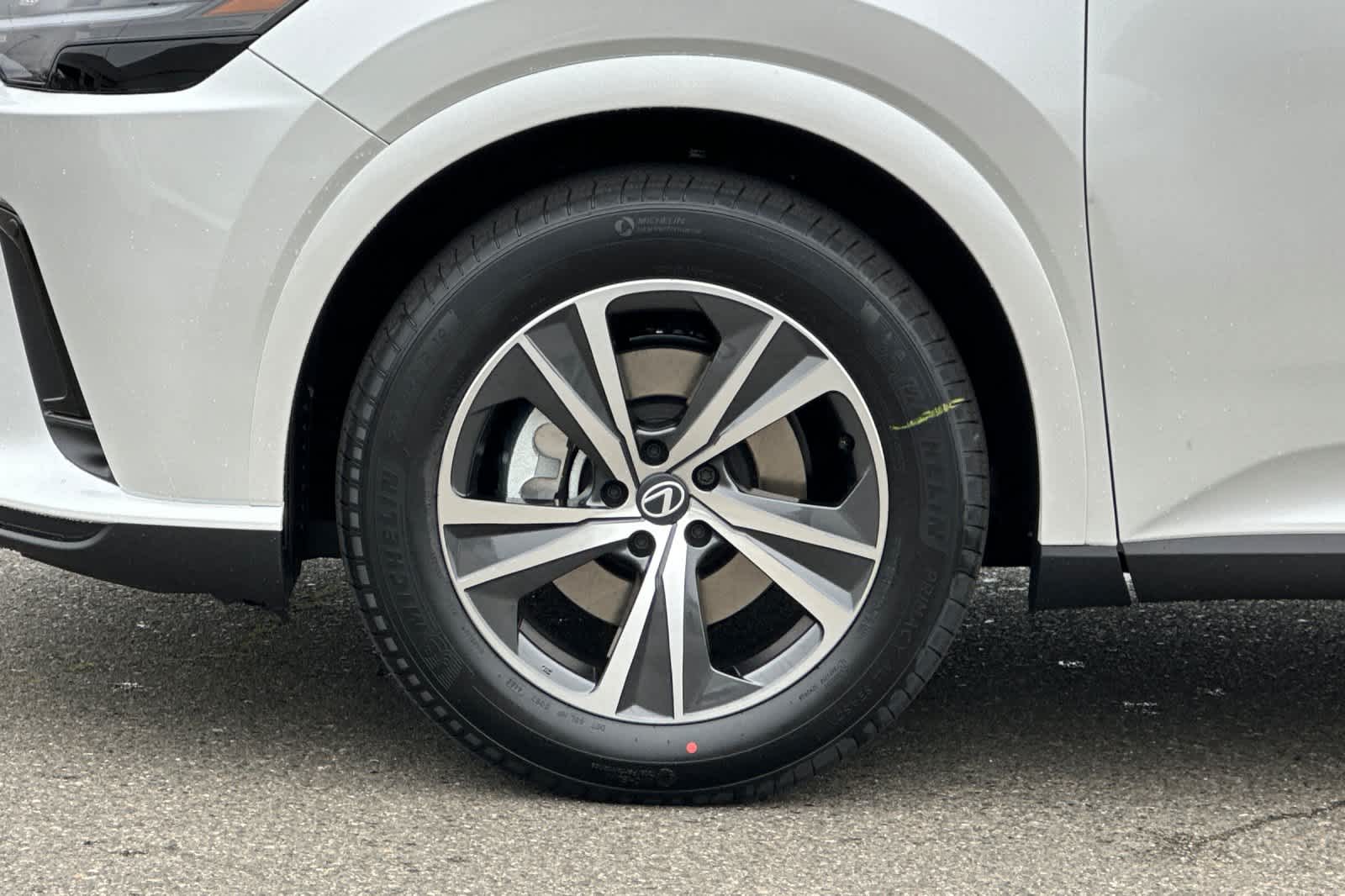 Thumbnail: 2026 Lexus RX - 31