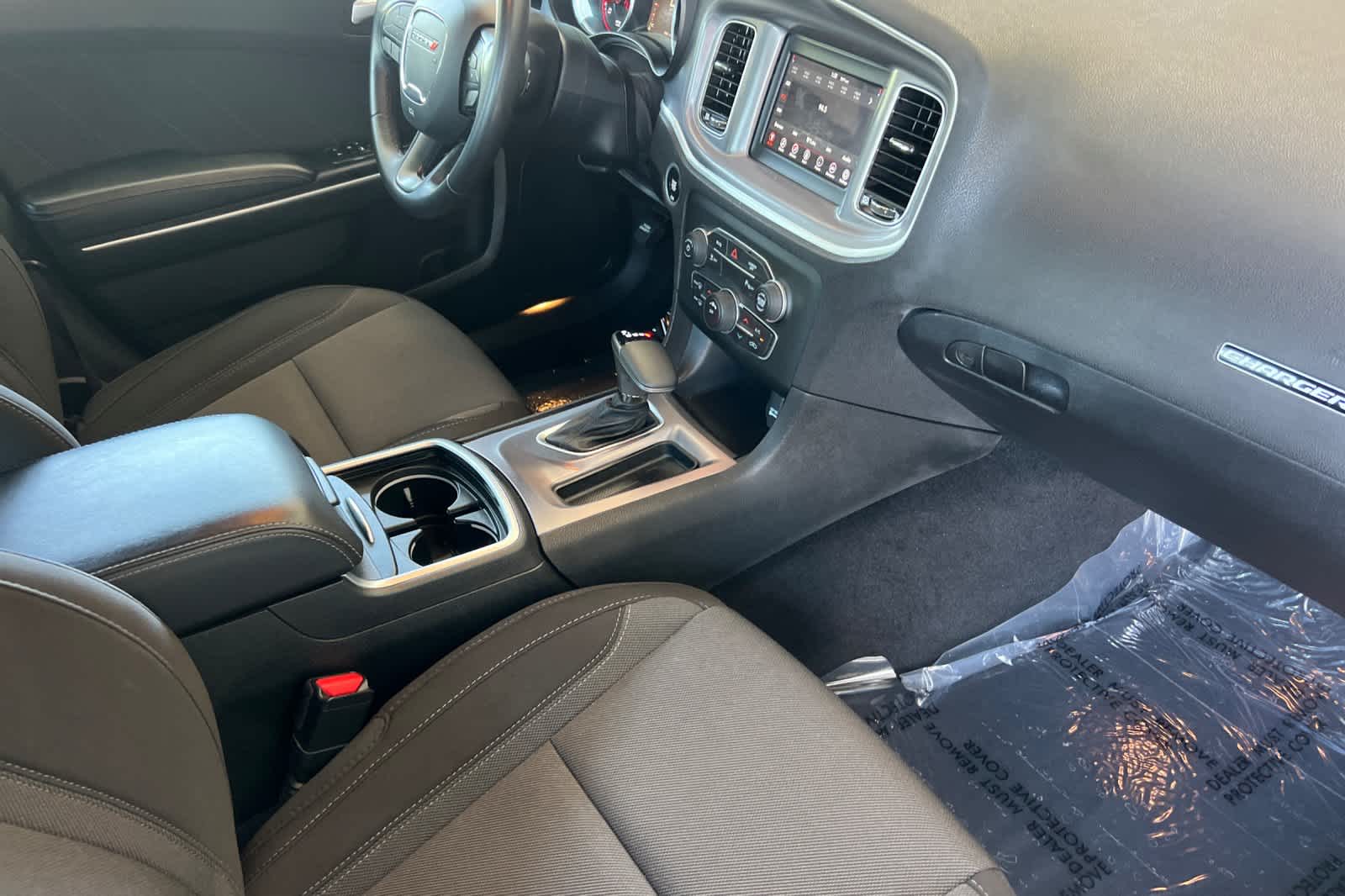 Thumbnail: 2019 Dodge Charger - 16