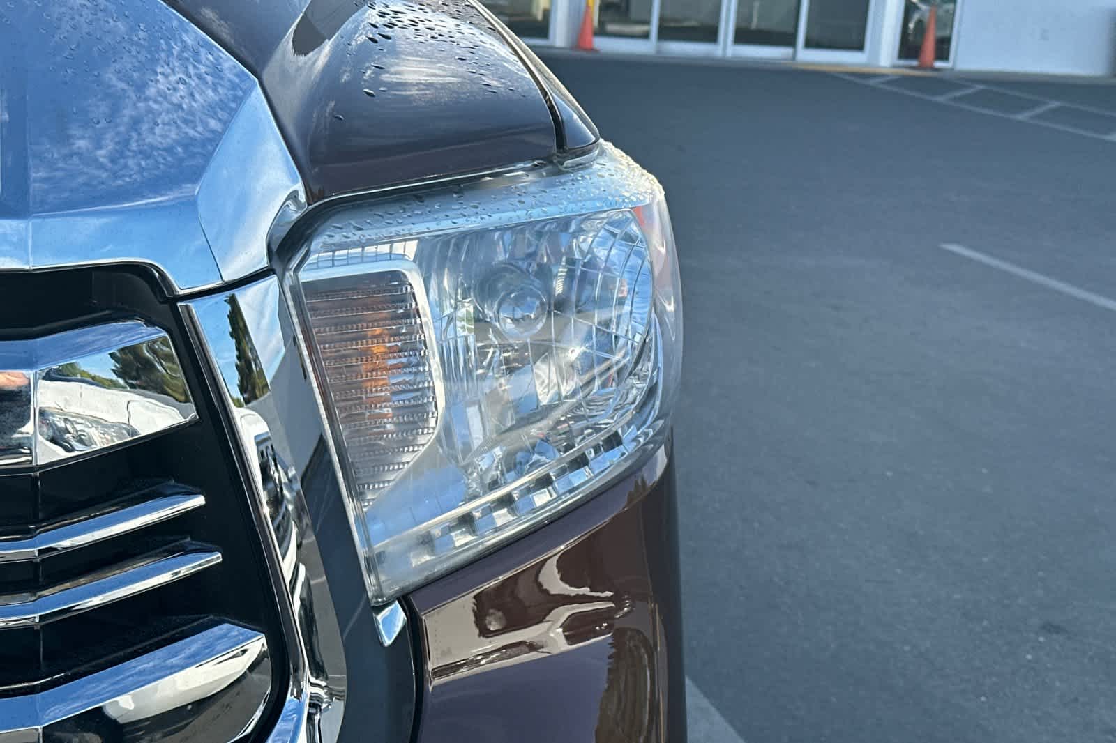 Thumbnail: 2016 Toyota Tundra - 11
