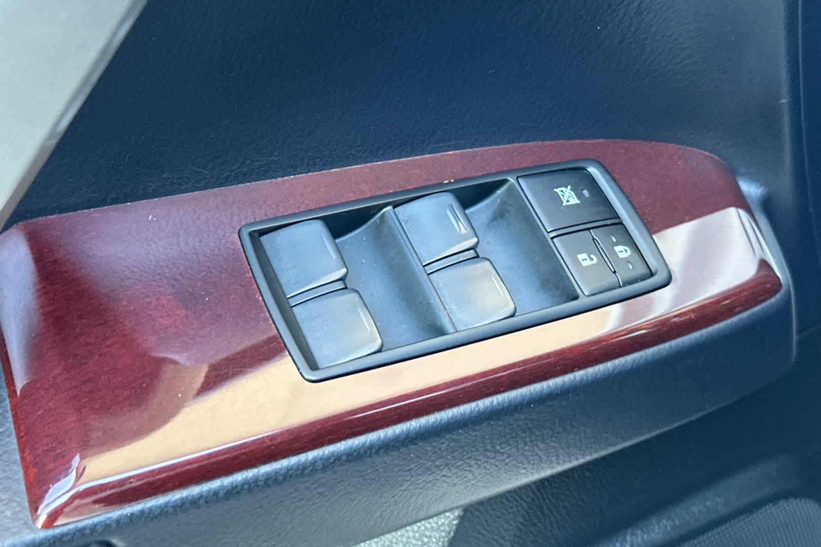 Thumbnail: 2019 Lexus GX - 13