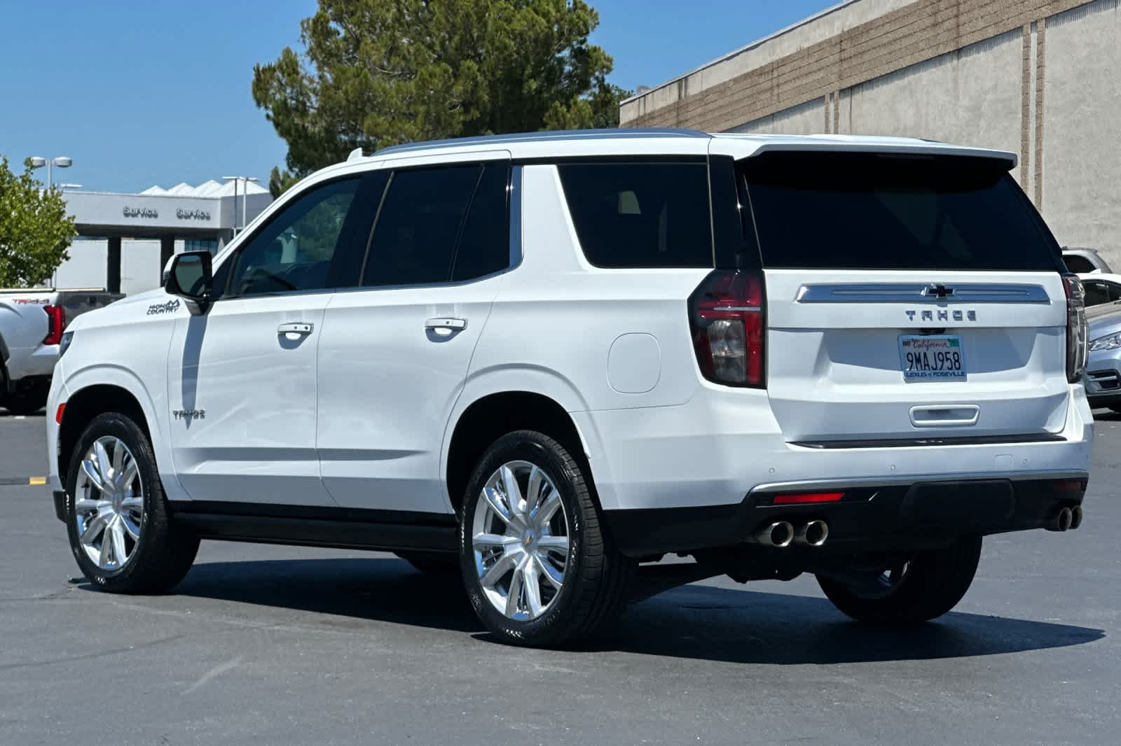Thumbnail: 2024 Chevrolet Tahoe - 6