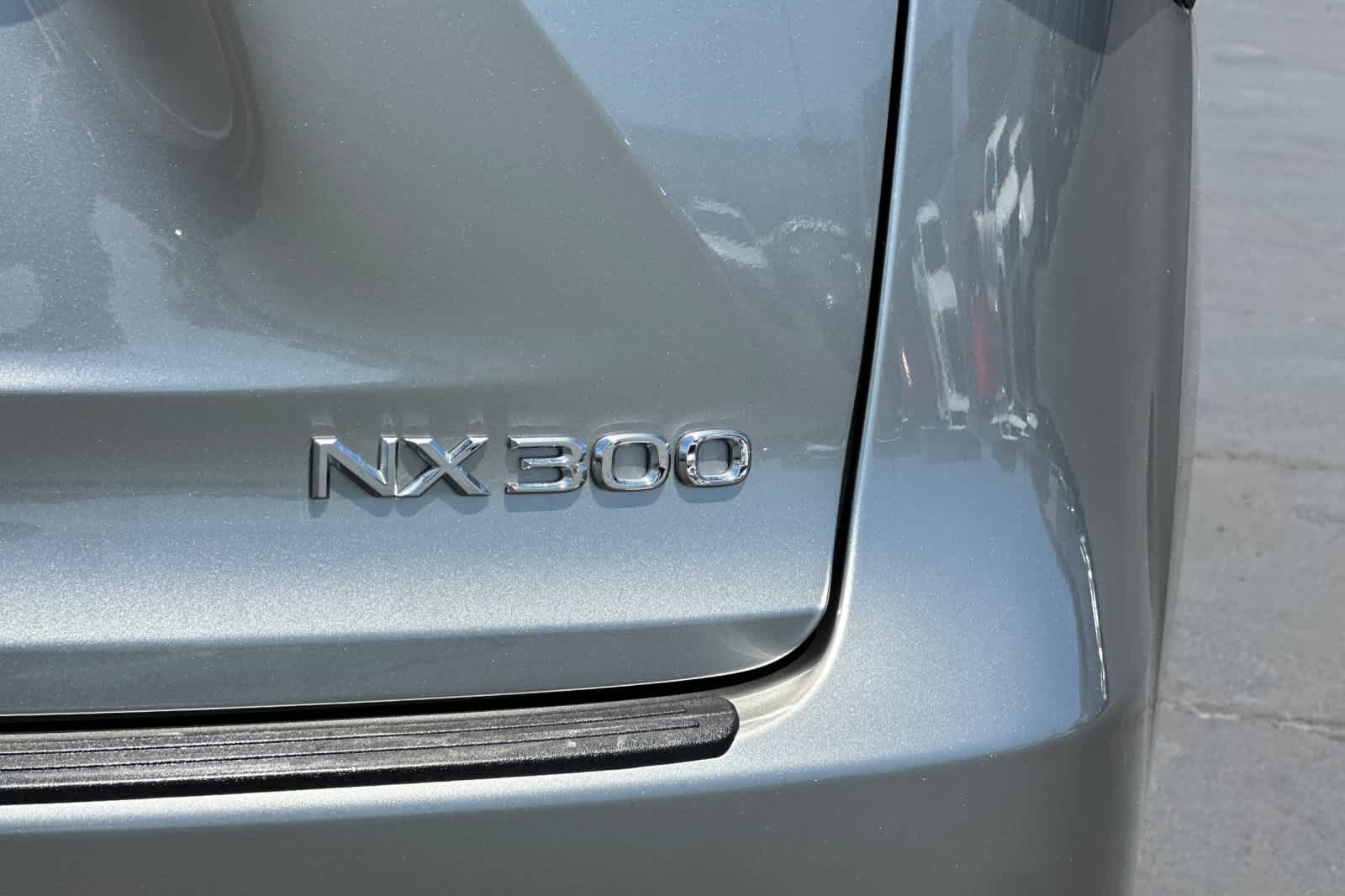 Thumbnail: 2021 Lexus NX - 32