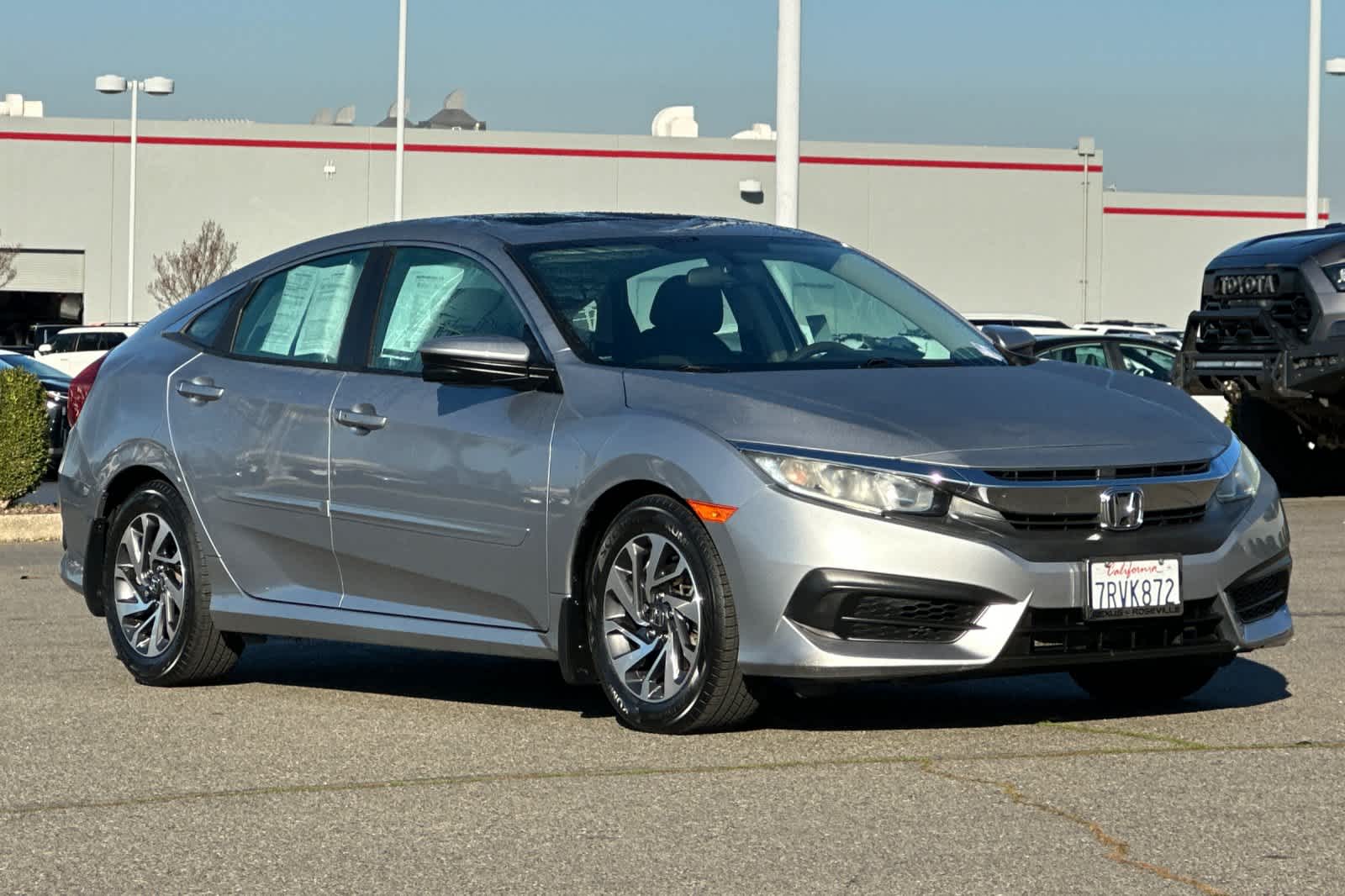 Thumbnail: 2016 Honda Civic - 5