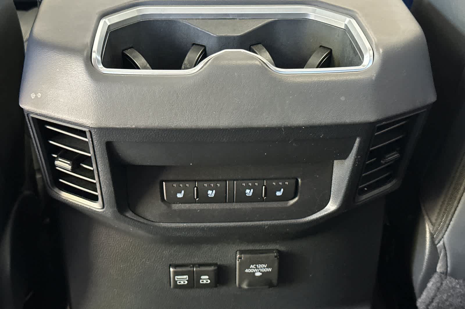 Thumbnail: 2023 Toyota Tundra - 14