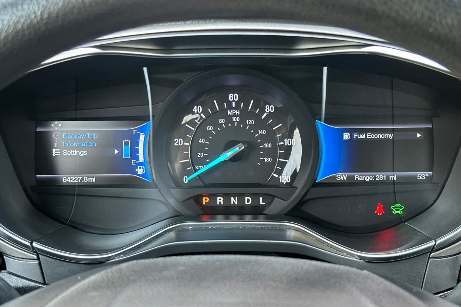 Thumbnail: 2018 Ford Fusion - 26