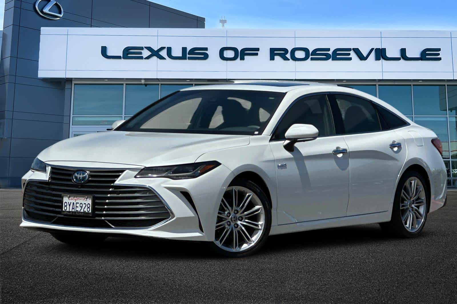 Thumbnail: 2021 Toyota Avalon - 1