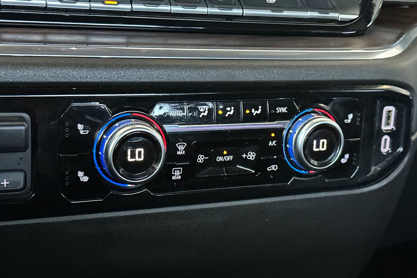 Thumbnail: 2025 GMC Sierra 1500 - 21