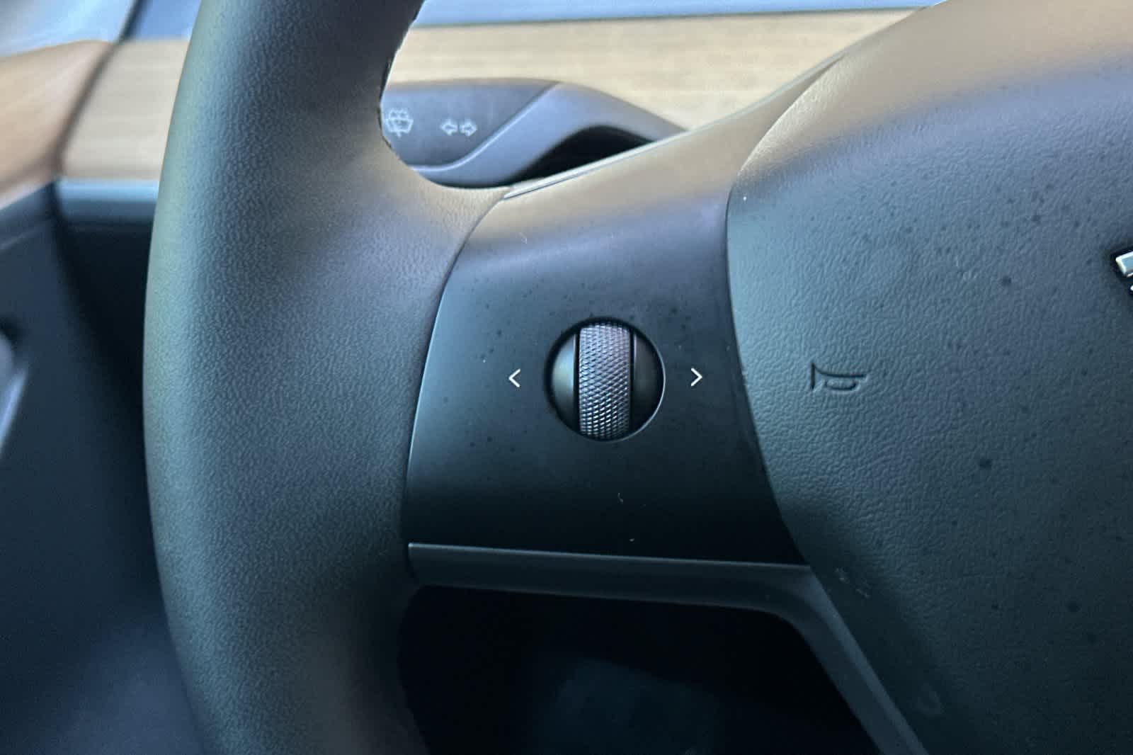 Thumbnail: 2023 Tesla Model 3 - 25