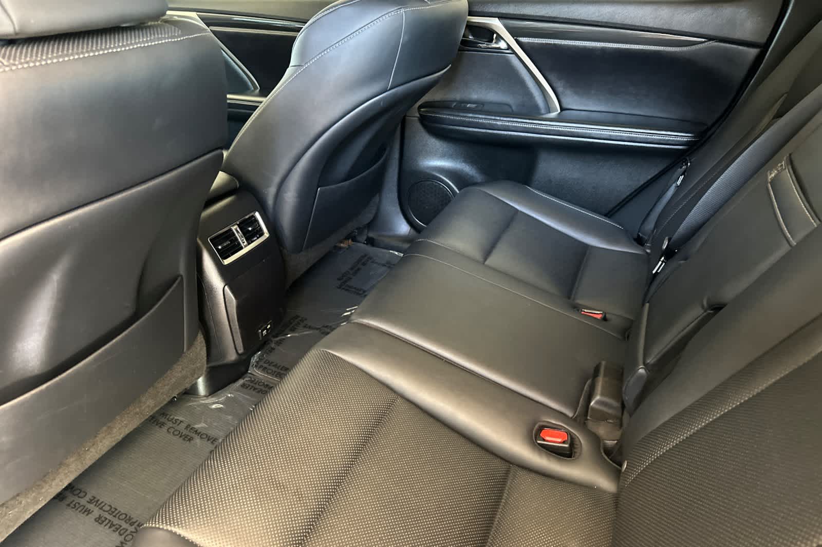 Thumbnail: 2020 Lexus RX - 4