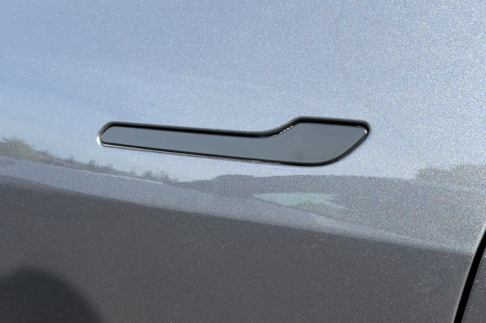 Thumbnail: 2023 Tesla Model Y - 18