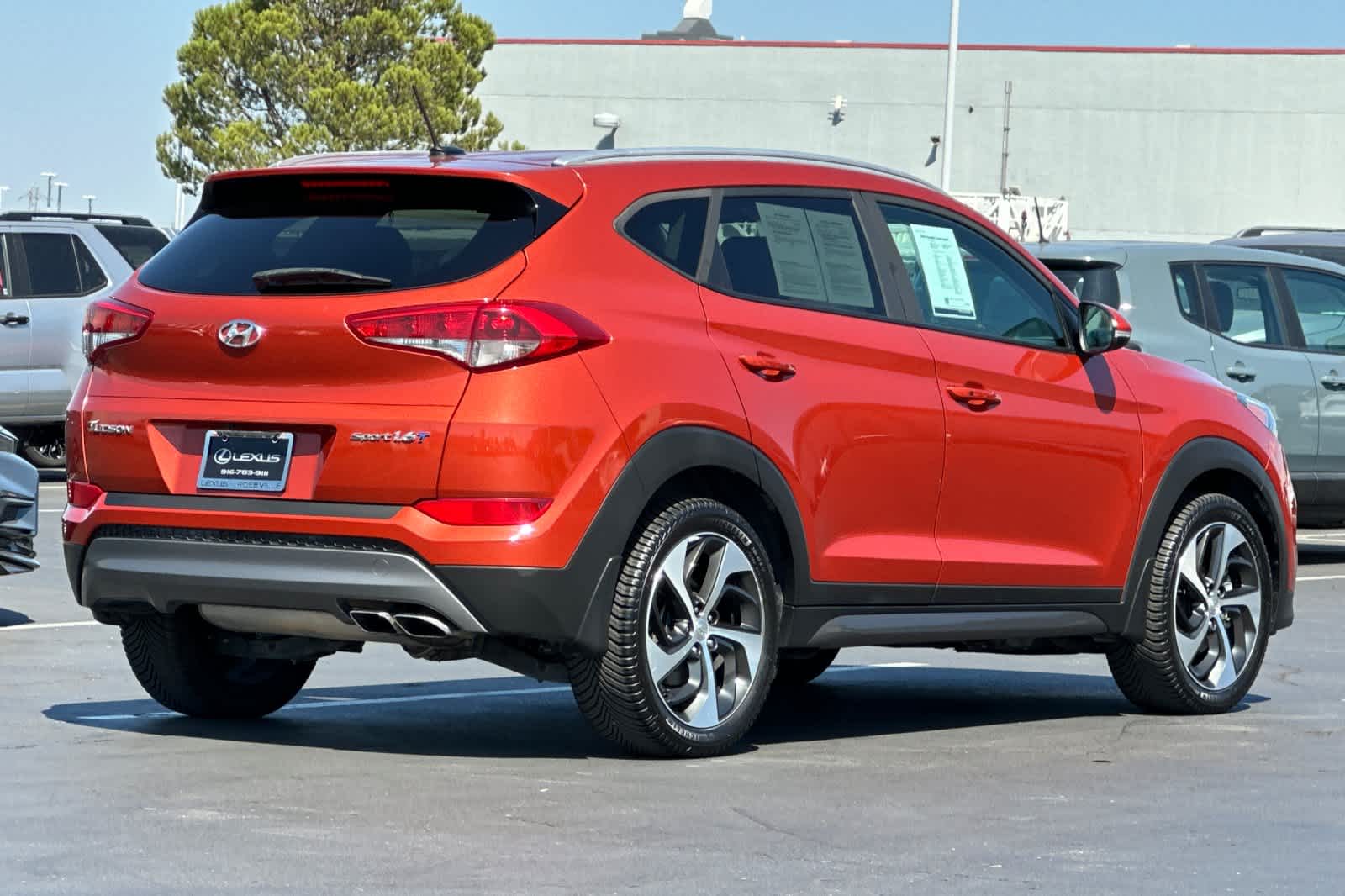 Thumbnail: 2016 Hyundai Tucson - 2