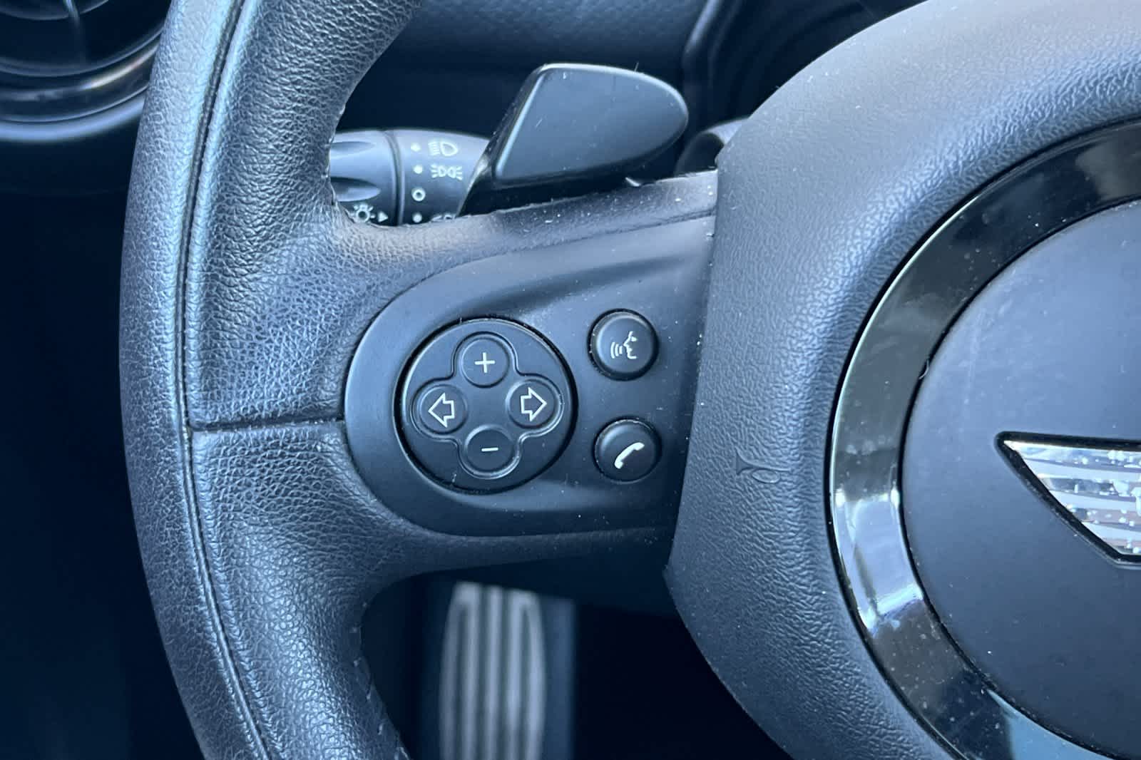 Thumbnail: 2014 MINI Cooper Countryman - 24