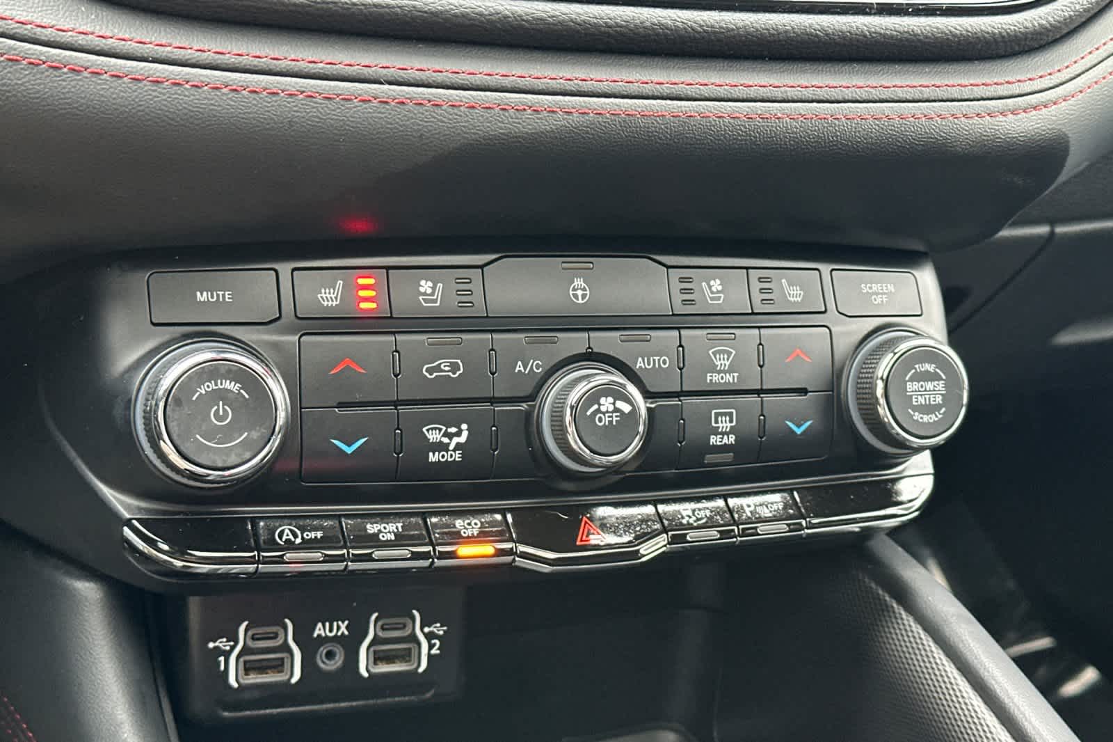 Thumbnail: 2024 Dodge Durango - 24