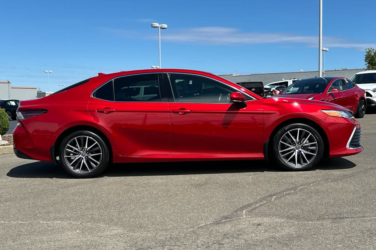 Thumbnail: 2023 Toyota Camry - 6