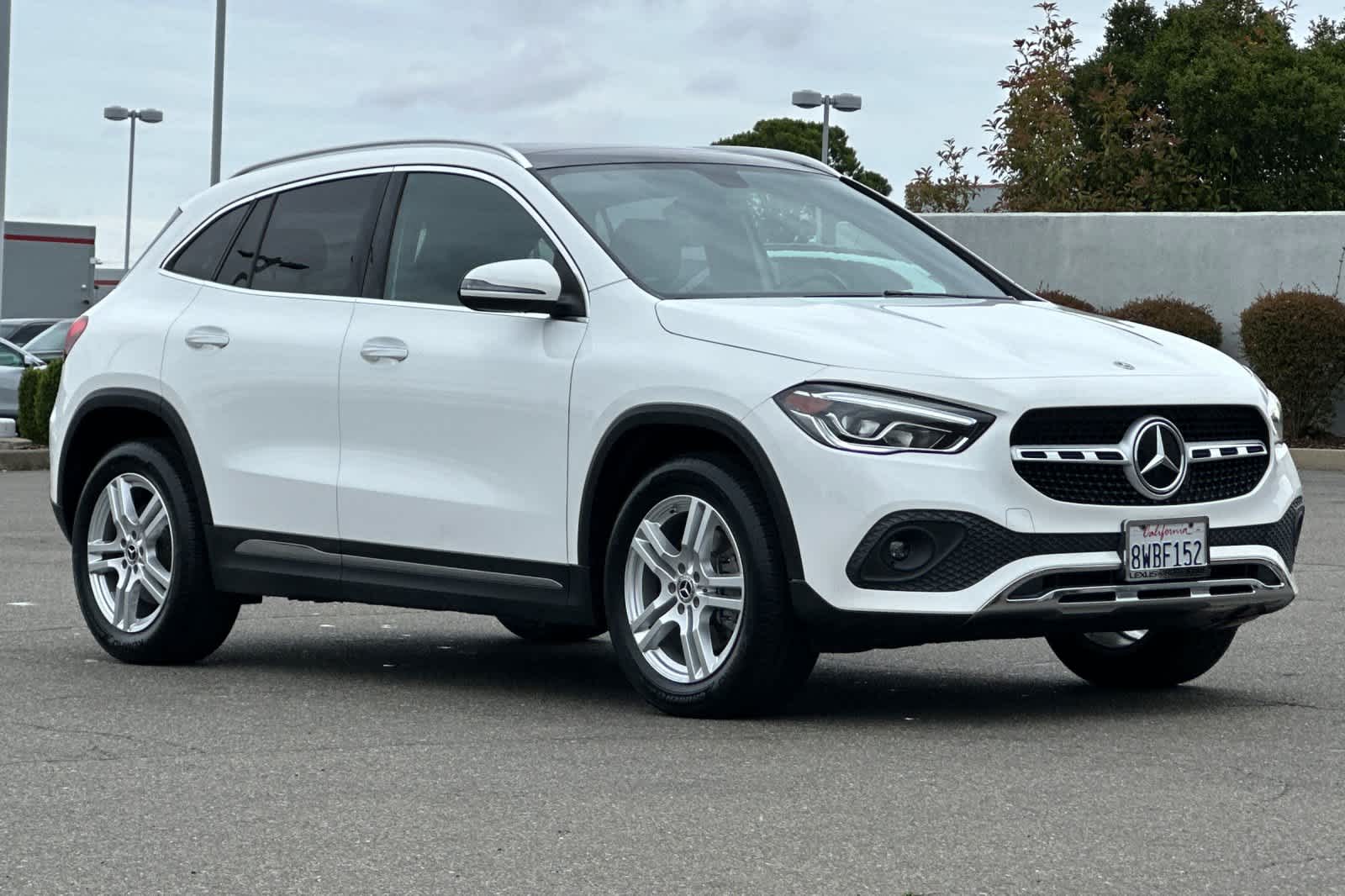 Thumbnail: 2021 Mercedes-Benz GLA - 4