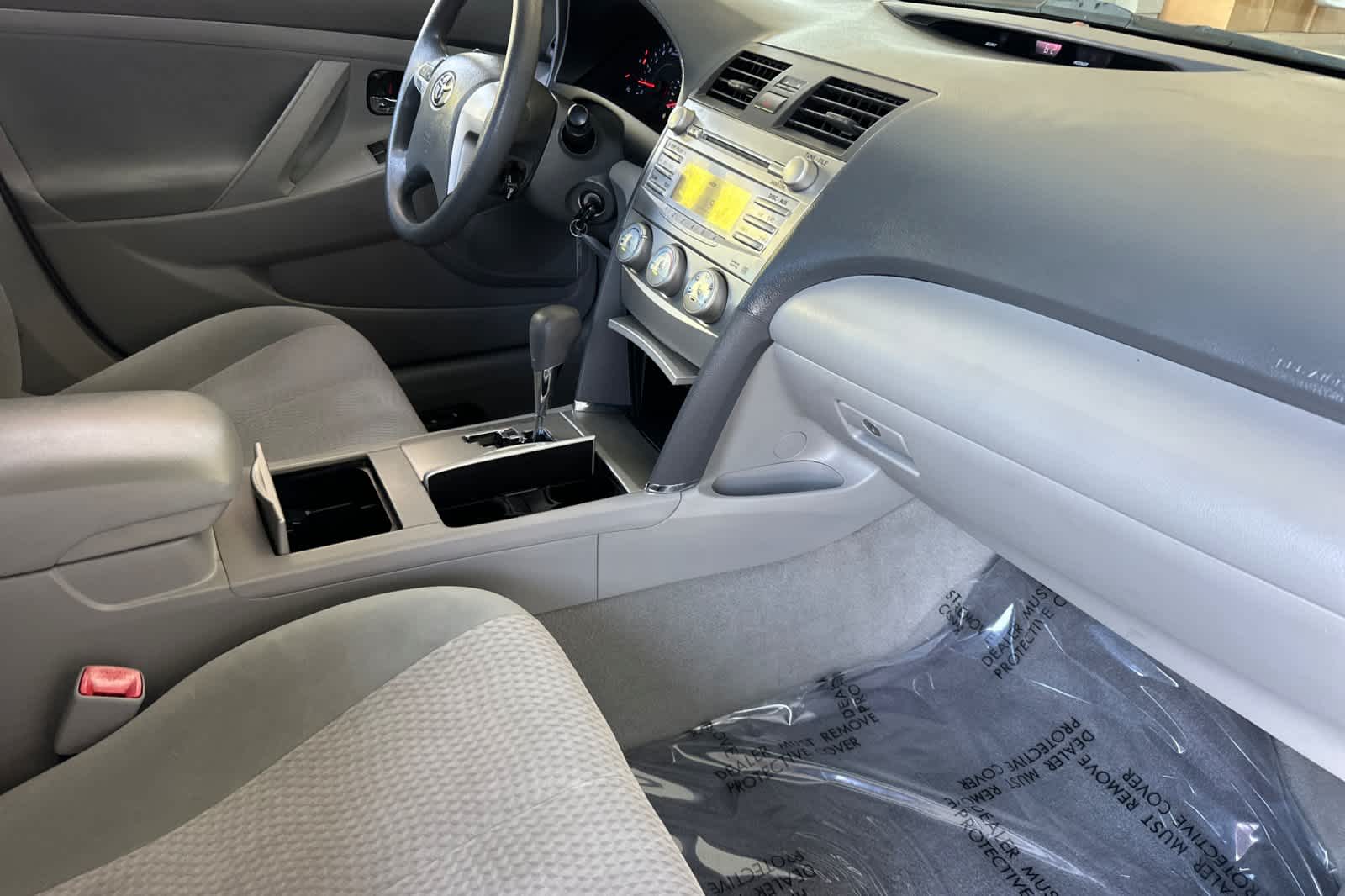 Thumbnail: 2010 Toyota Camry - 15