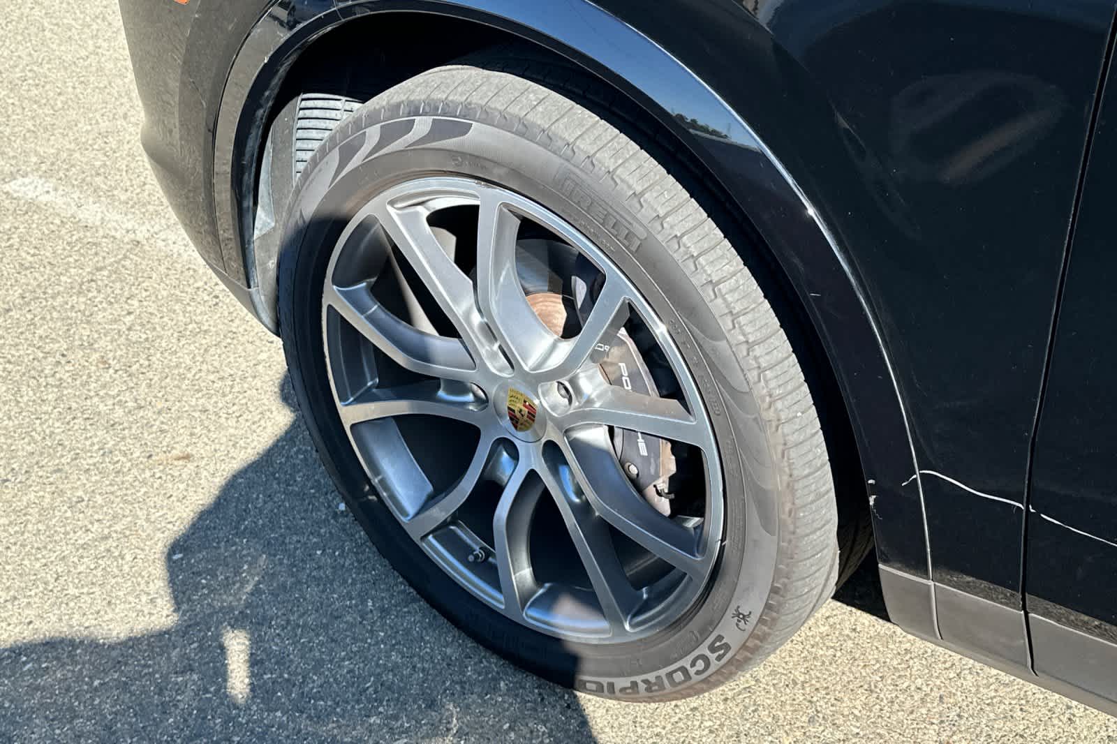 Thumbnail: 2020 Porsche Cayenne - 21