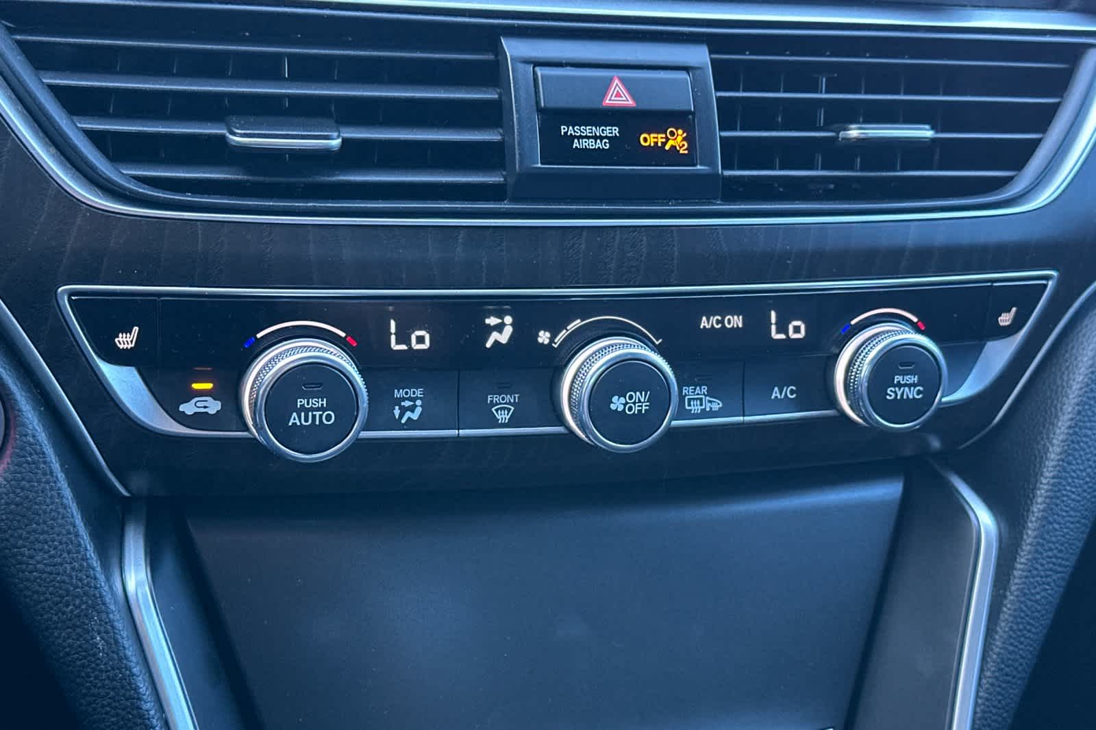 Thumbnail: 2019 Honda Accord - 21