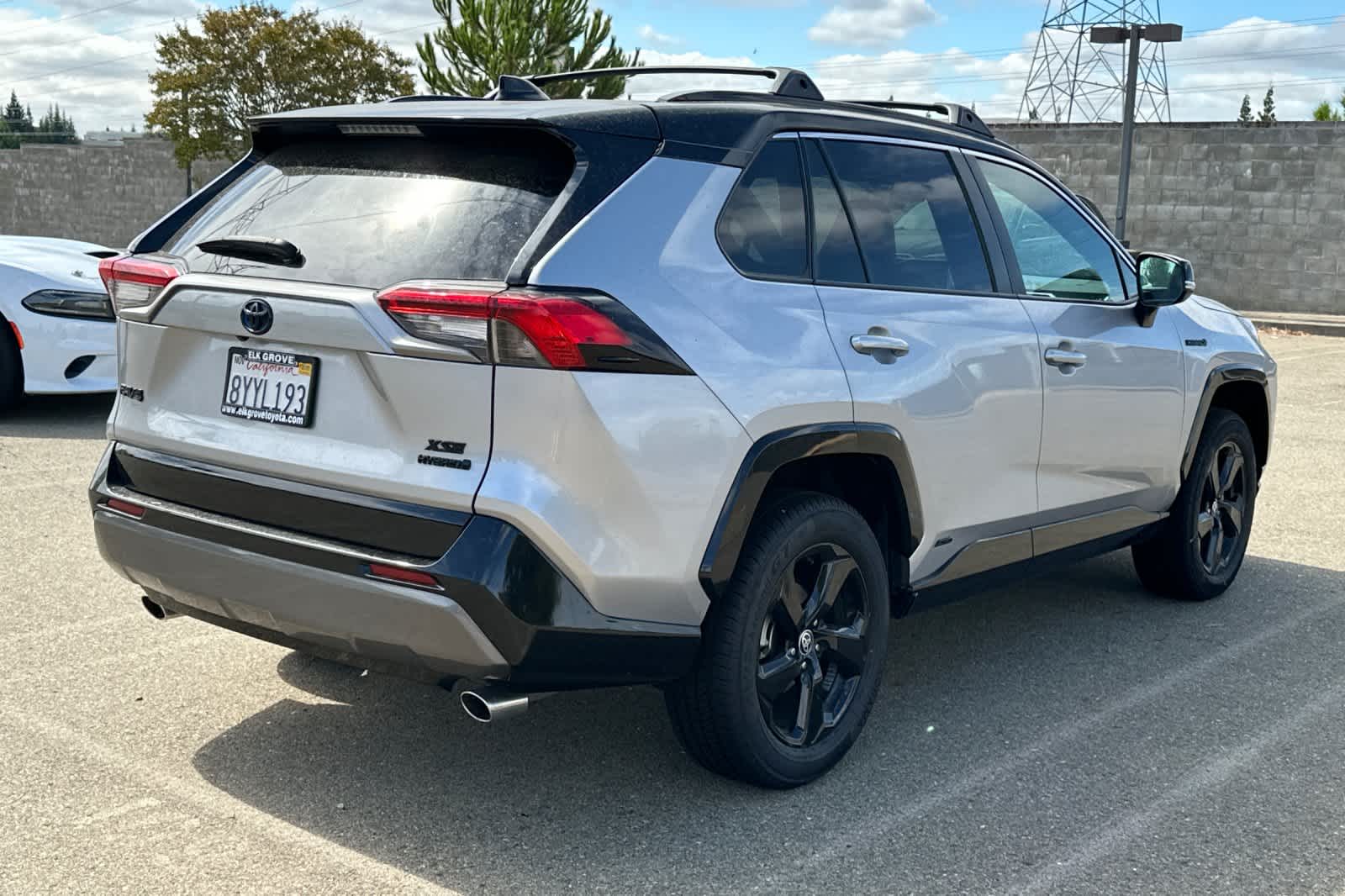 Thumbnail: 2021 Toyota RAV4 - 2