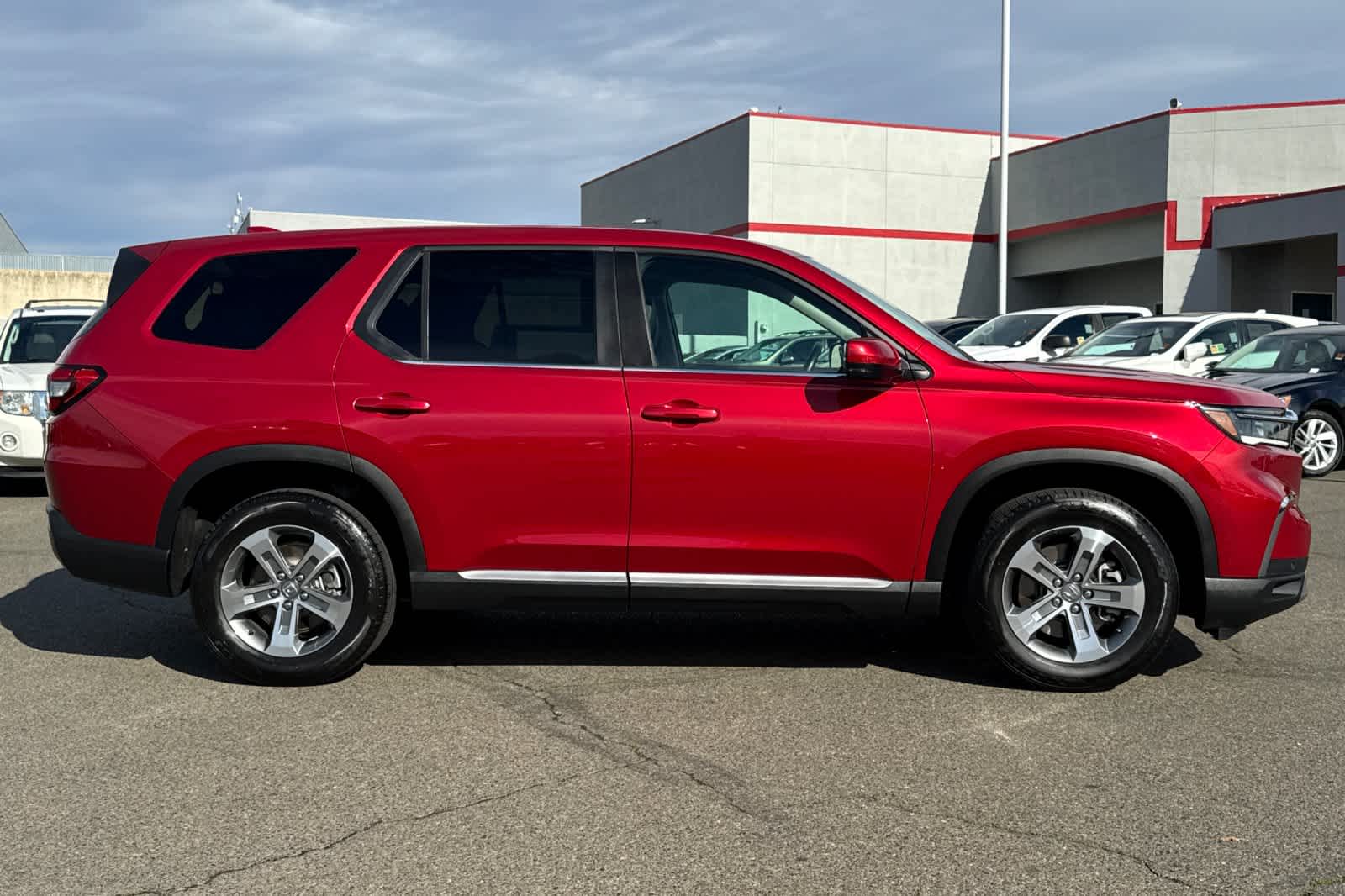 Thumbnail: 2024 Honda Pilot - 6