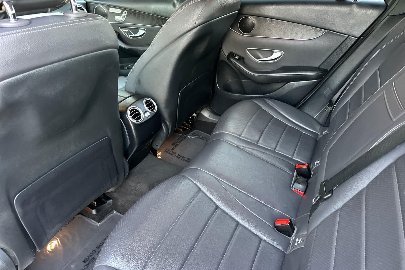 Thumbnail: 2022 Mercedes-Benz GLC - 4