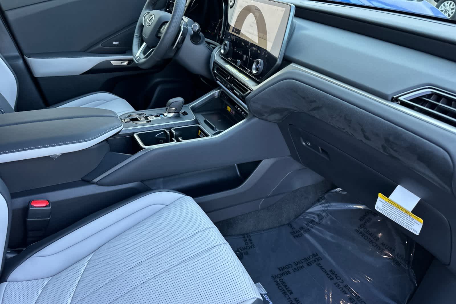 Thumbnail: 2025 Lexus TX - 17