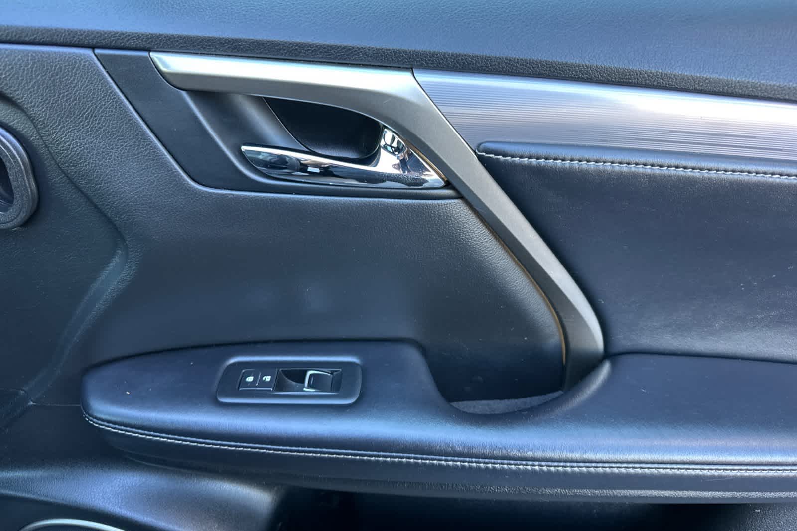 Thumbnail: 2016 Lexus RX - 19