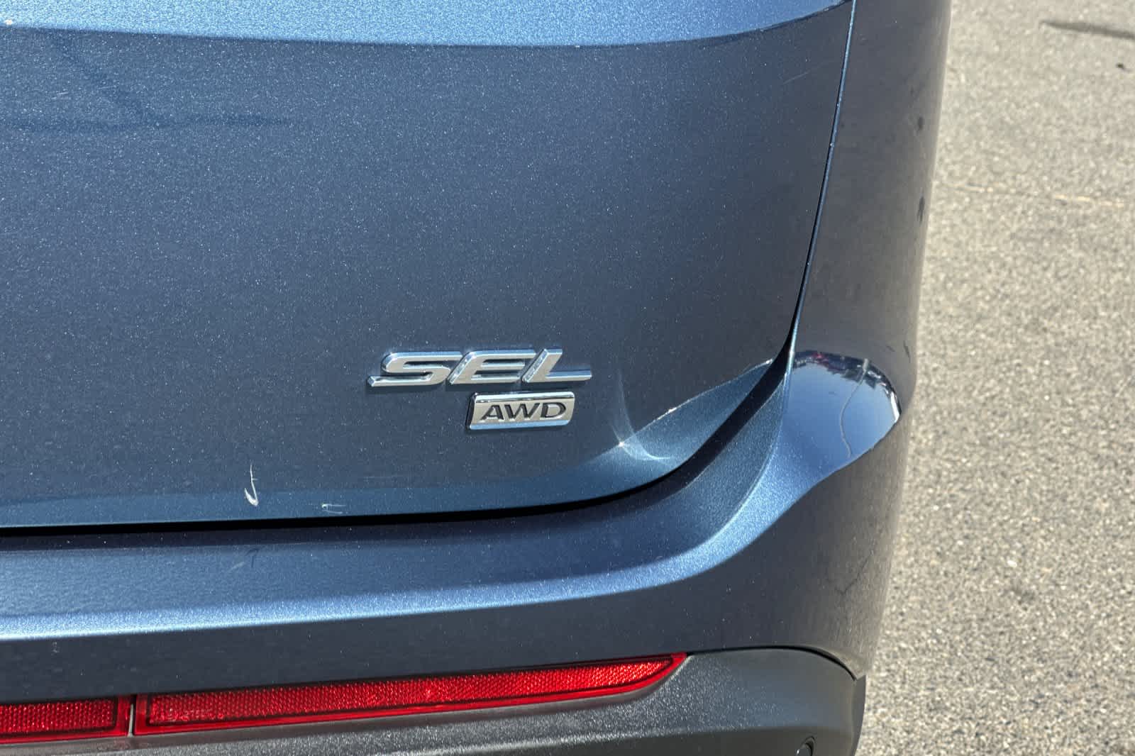 2018 Ford Edge SEL 33