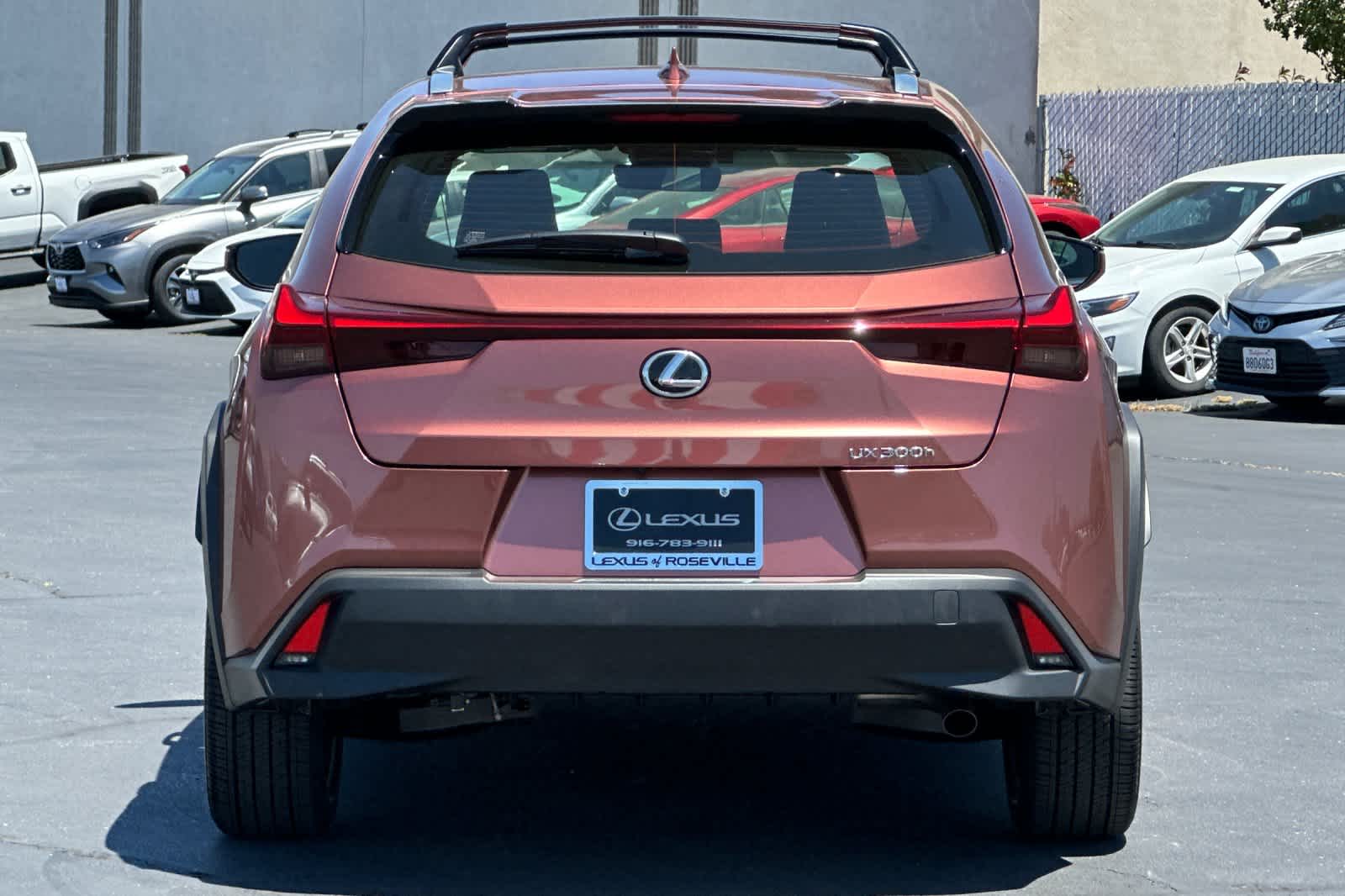 Thumbnail: 2026 Lexus UX - 8