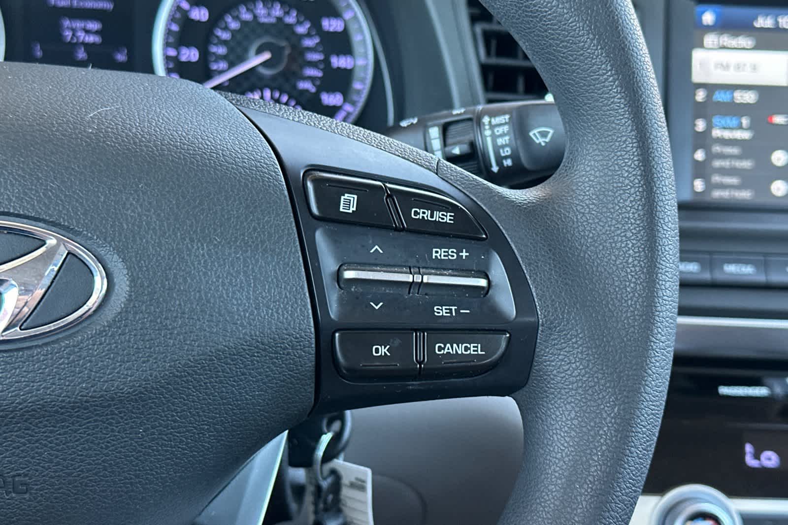 Thumbnail: 2020 Hyundai Elantra - 24