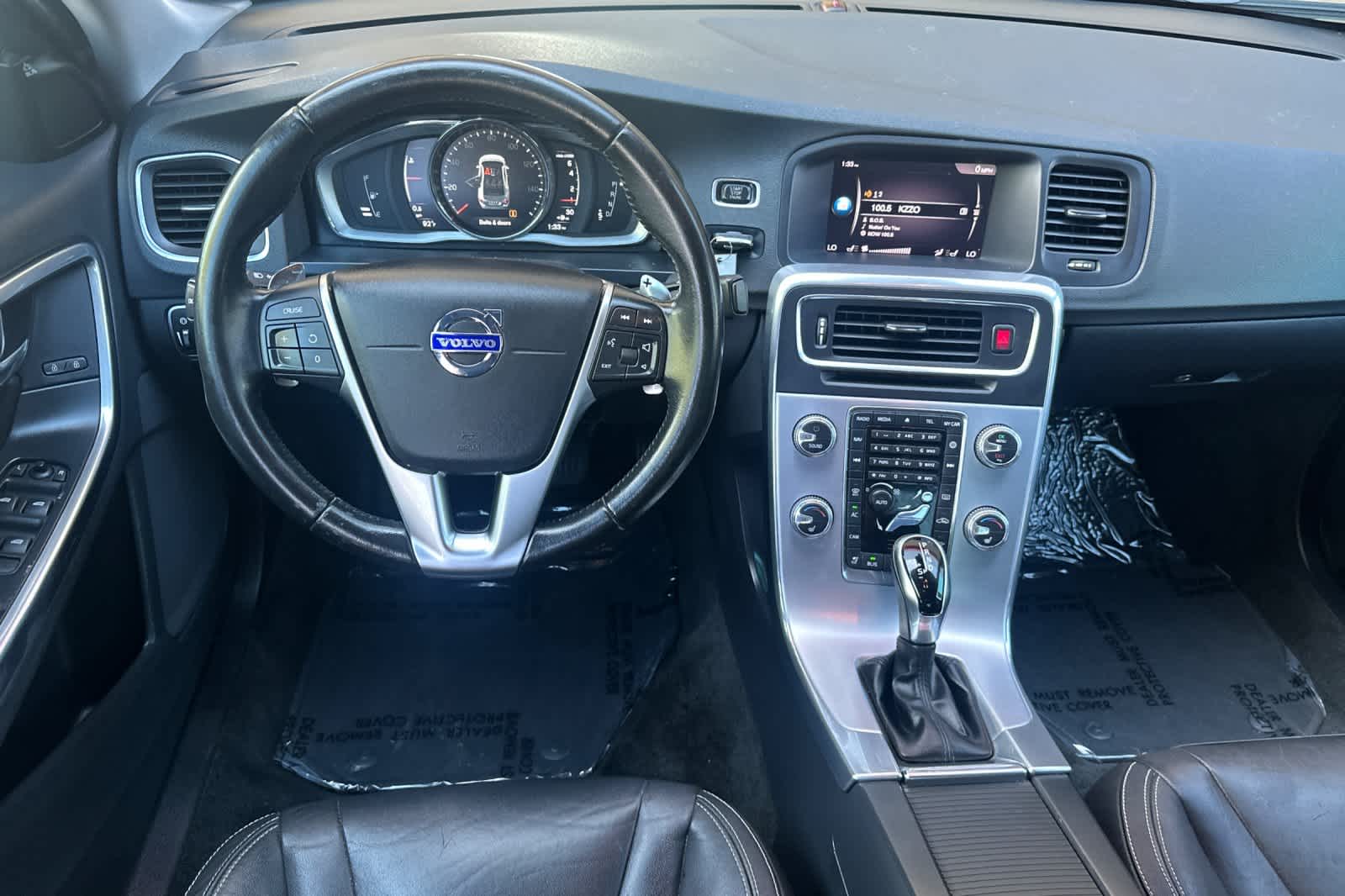 Thumbnail: 2017 Volvo S60 - 15